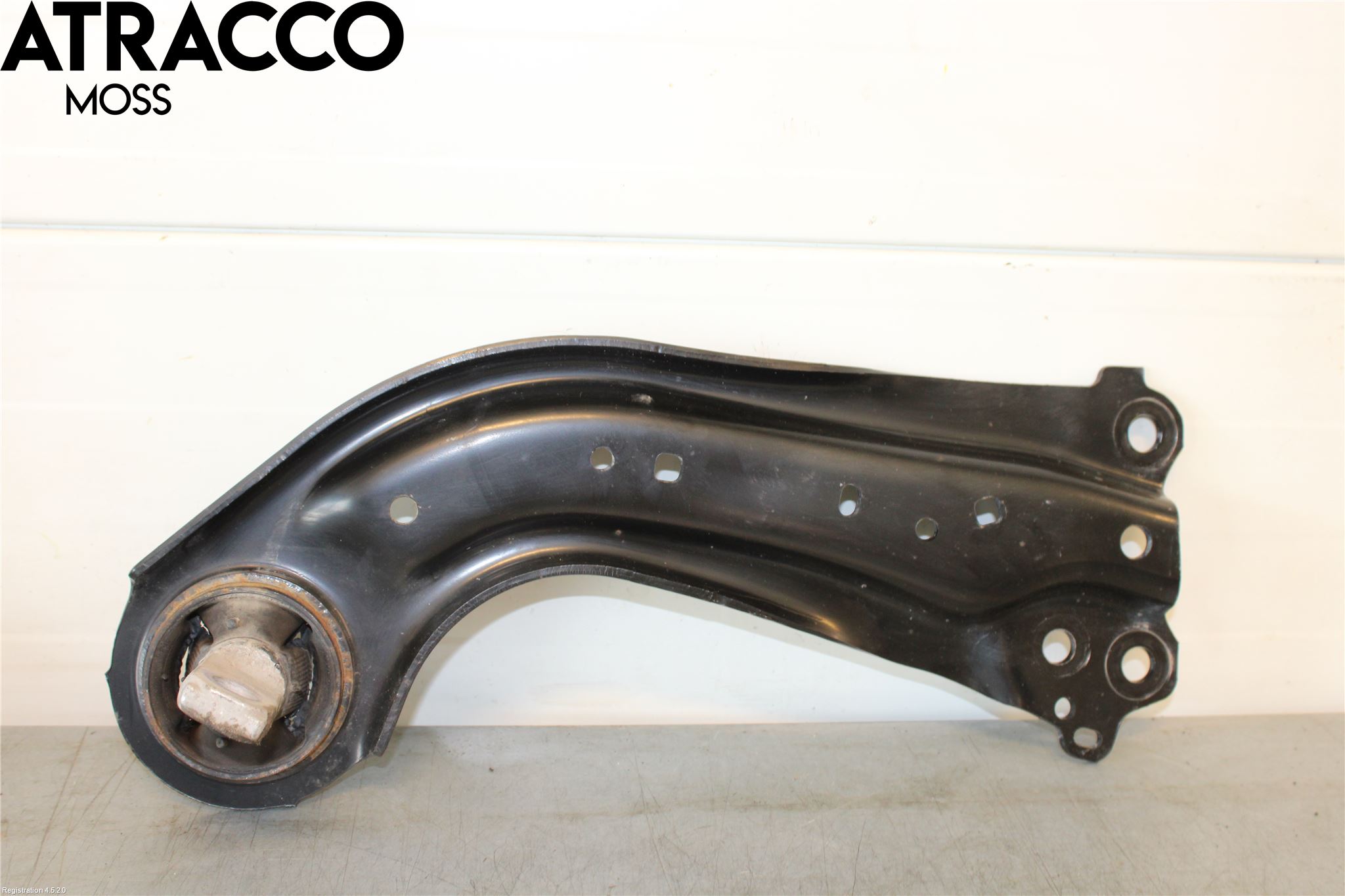 Toyota RAV4 19- Bærearm Bak Venstre