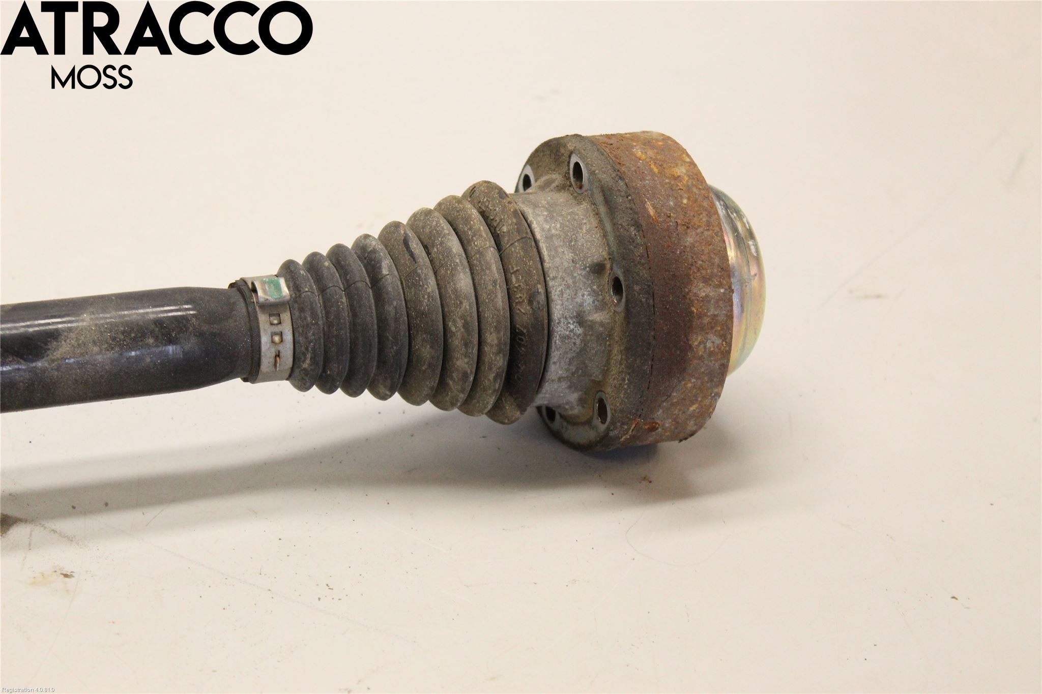 Audi A4/S4 B9 16-19 Drivaksel Bak Kompl Høyre