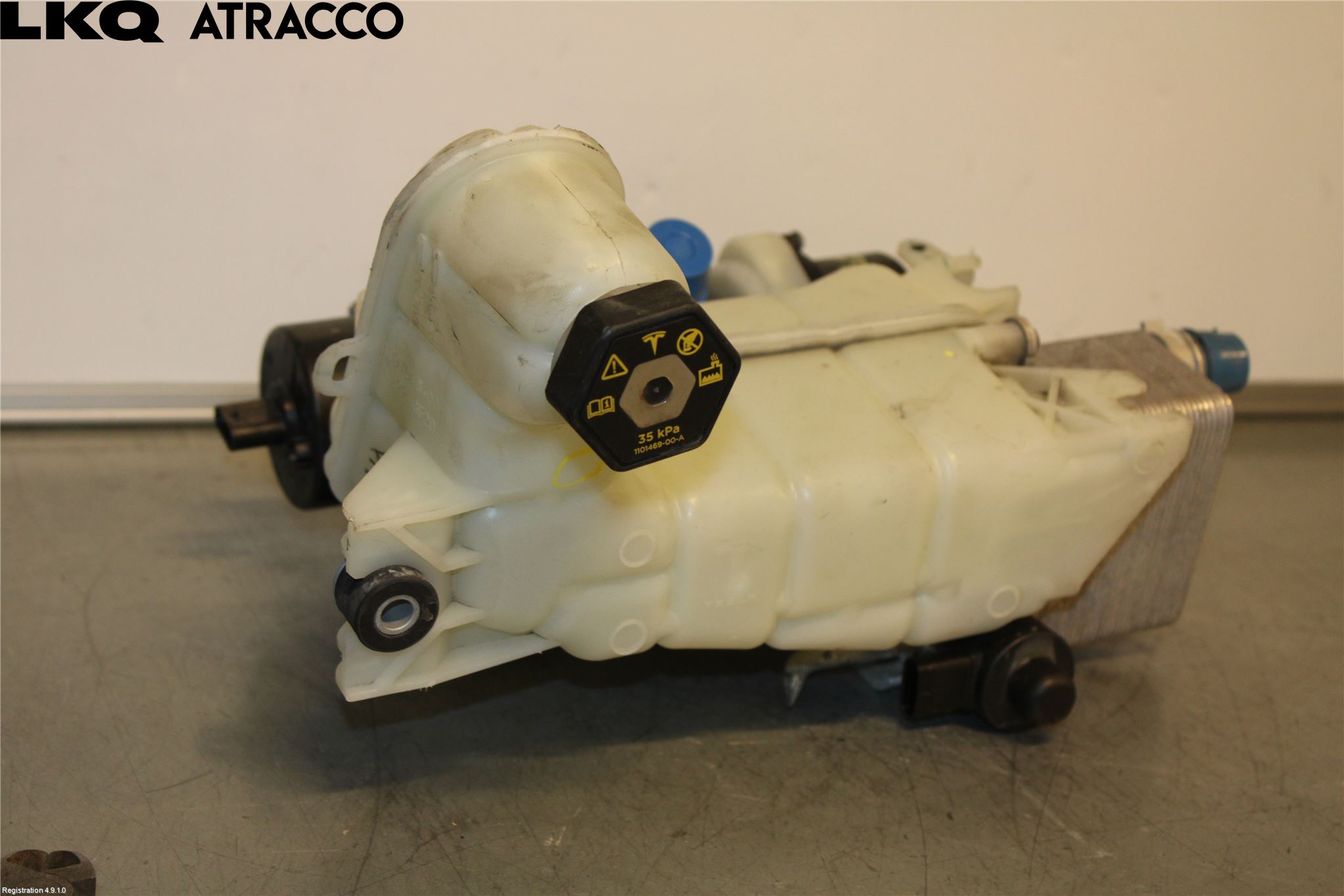 Tesla MODEL 3 17- Ekspansjonstank