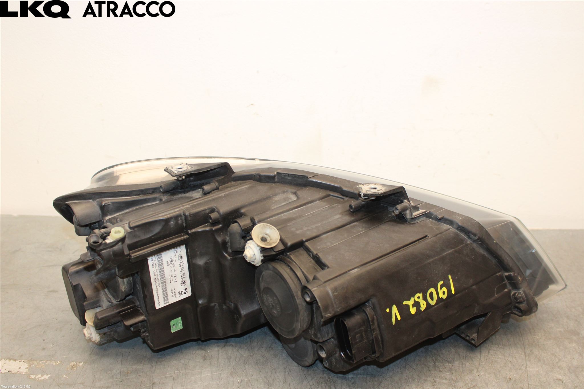 Volkswagen VW POLO 10-17 Frontlykt Venstre