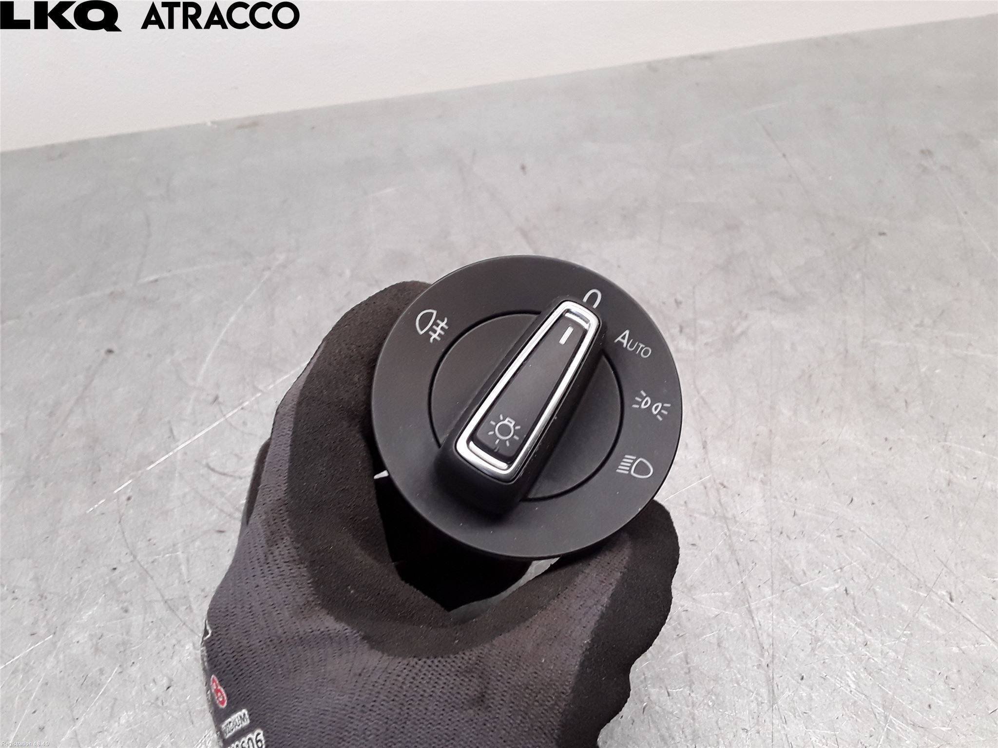 Volkswagen VW GOLF / E-GOLF VII 13-20 Bryter Ekstra Lys