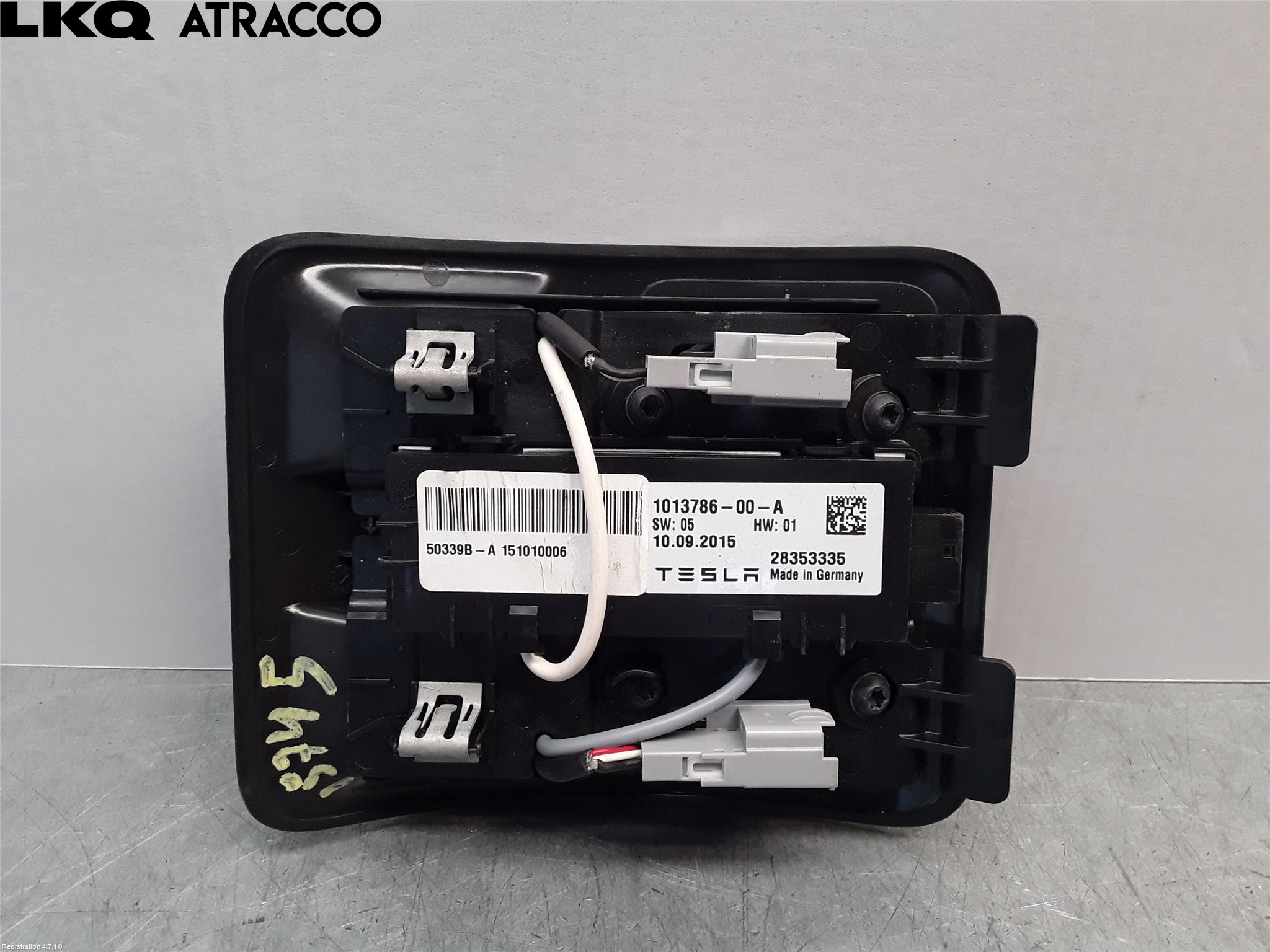 Tesla MODEL S 13- Innr Høyttaler