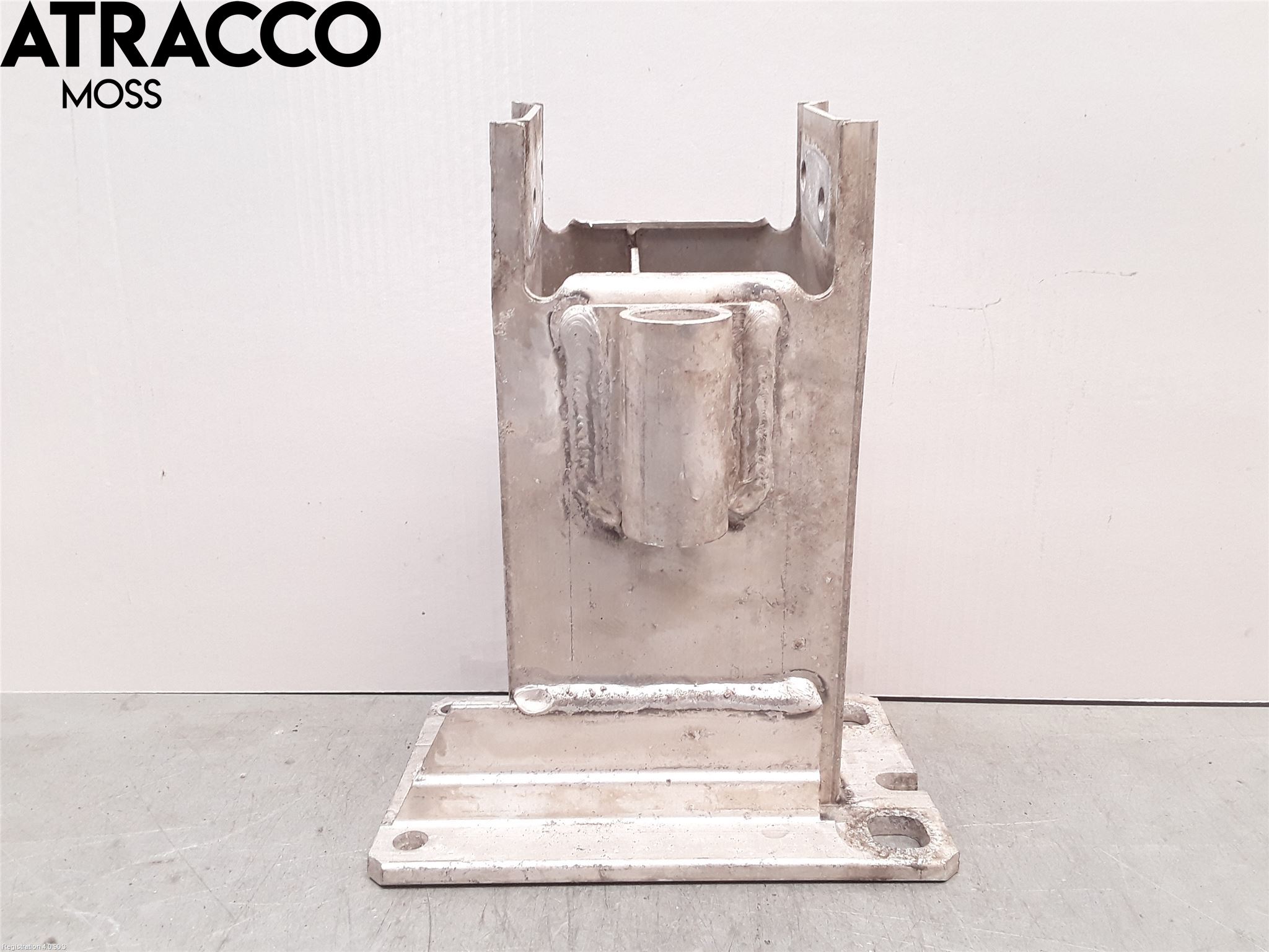 Audi A4/S4 08-11 Støtfanger Foran Feste