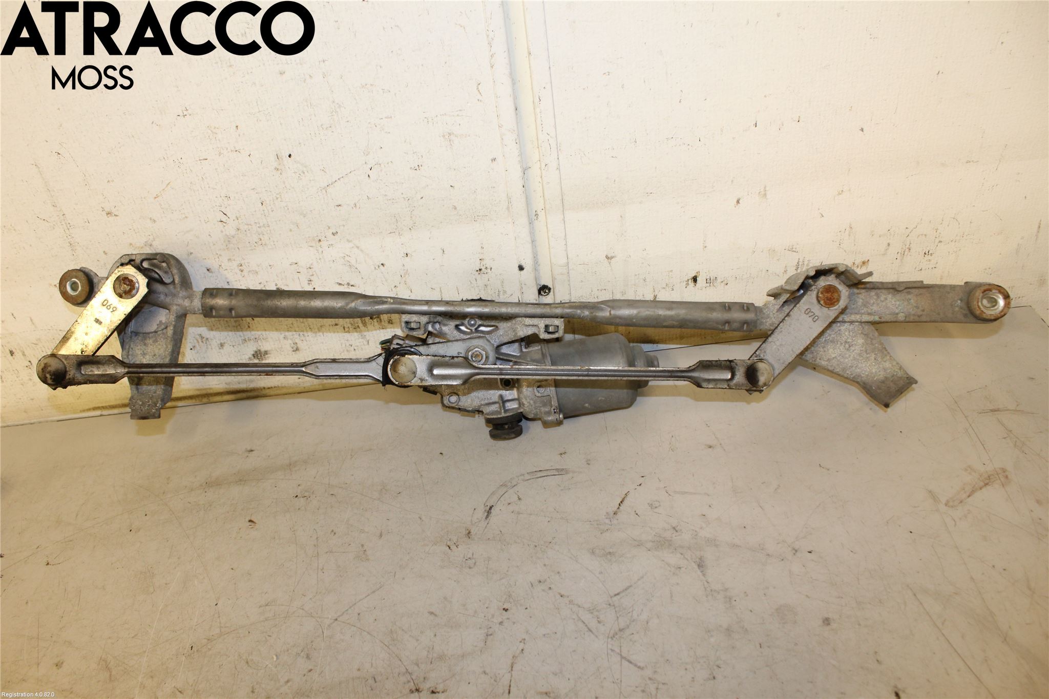 Subaru FORESTER SH  08-13 Viskermotor Frontrute