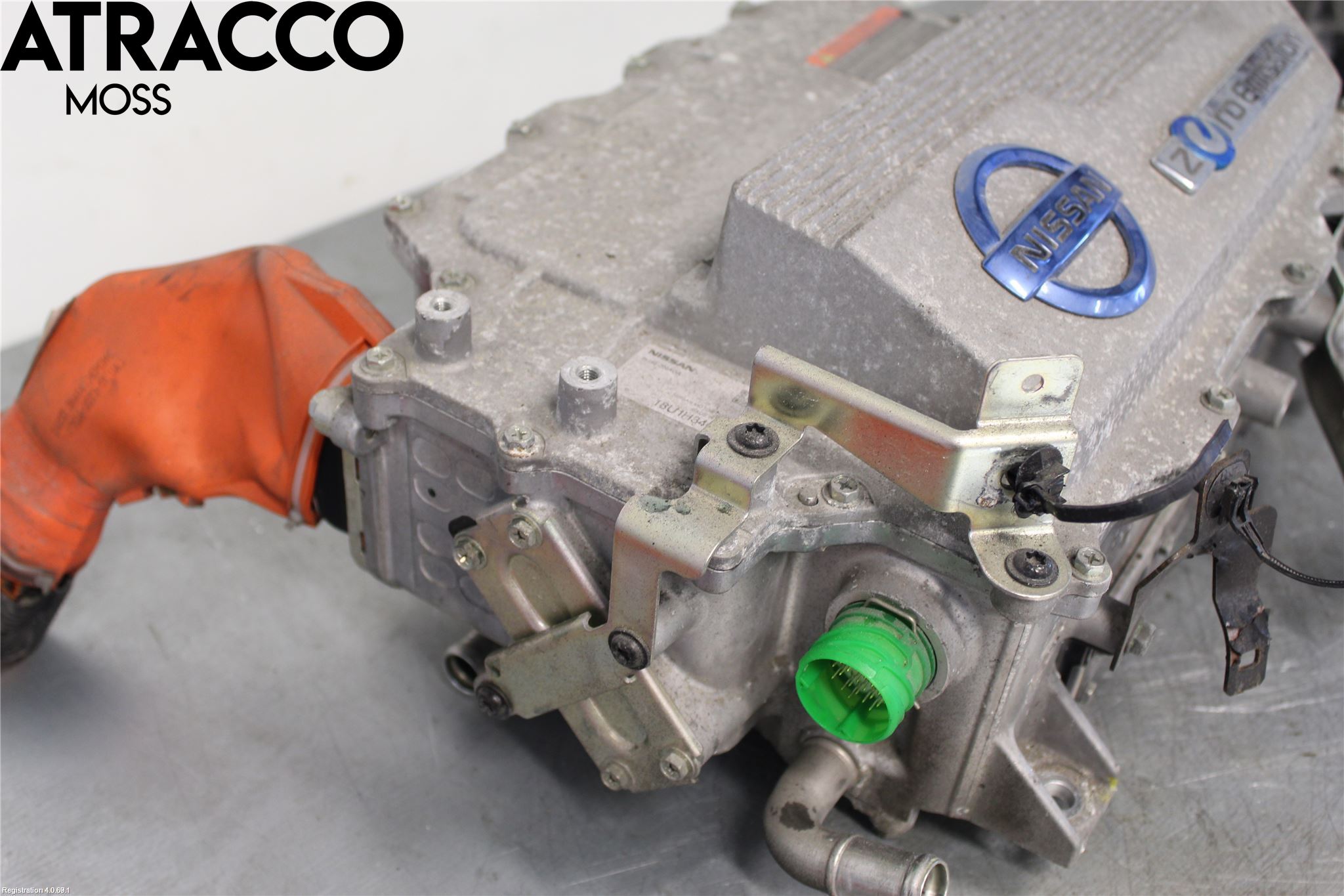 Nissan LEAF 11-17 Inverter 12-)220V