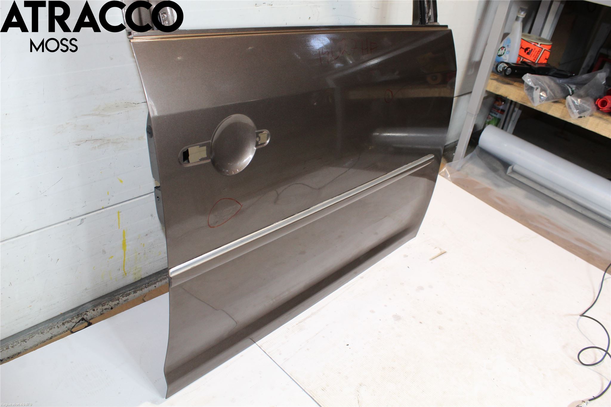 Volkswagen VW TOURAN 10-15 Dør 4D Foran Høyre