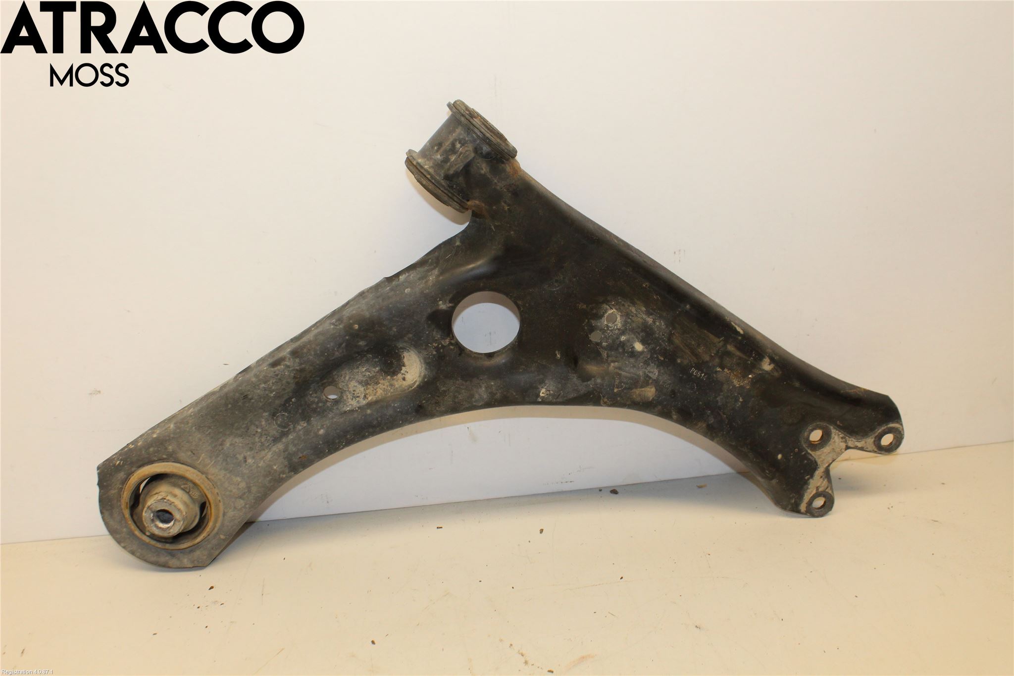 Volkswagen VW CADDY 16-20 Bærearm Foran Høyre Øvre