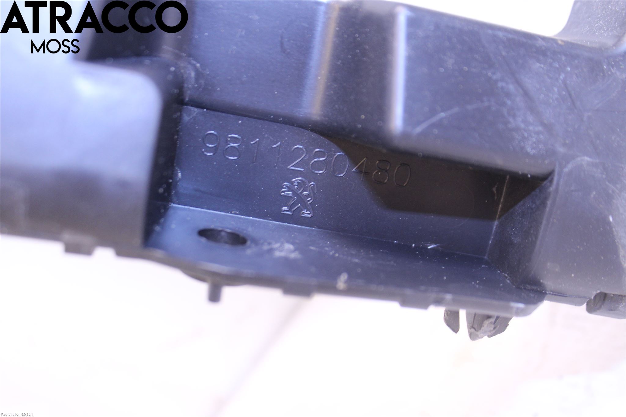 Peugeot 3008 17-24 Støtfangerfeste Bak Venstre