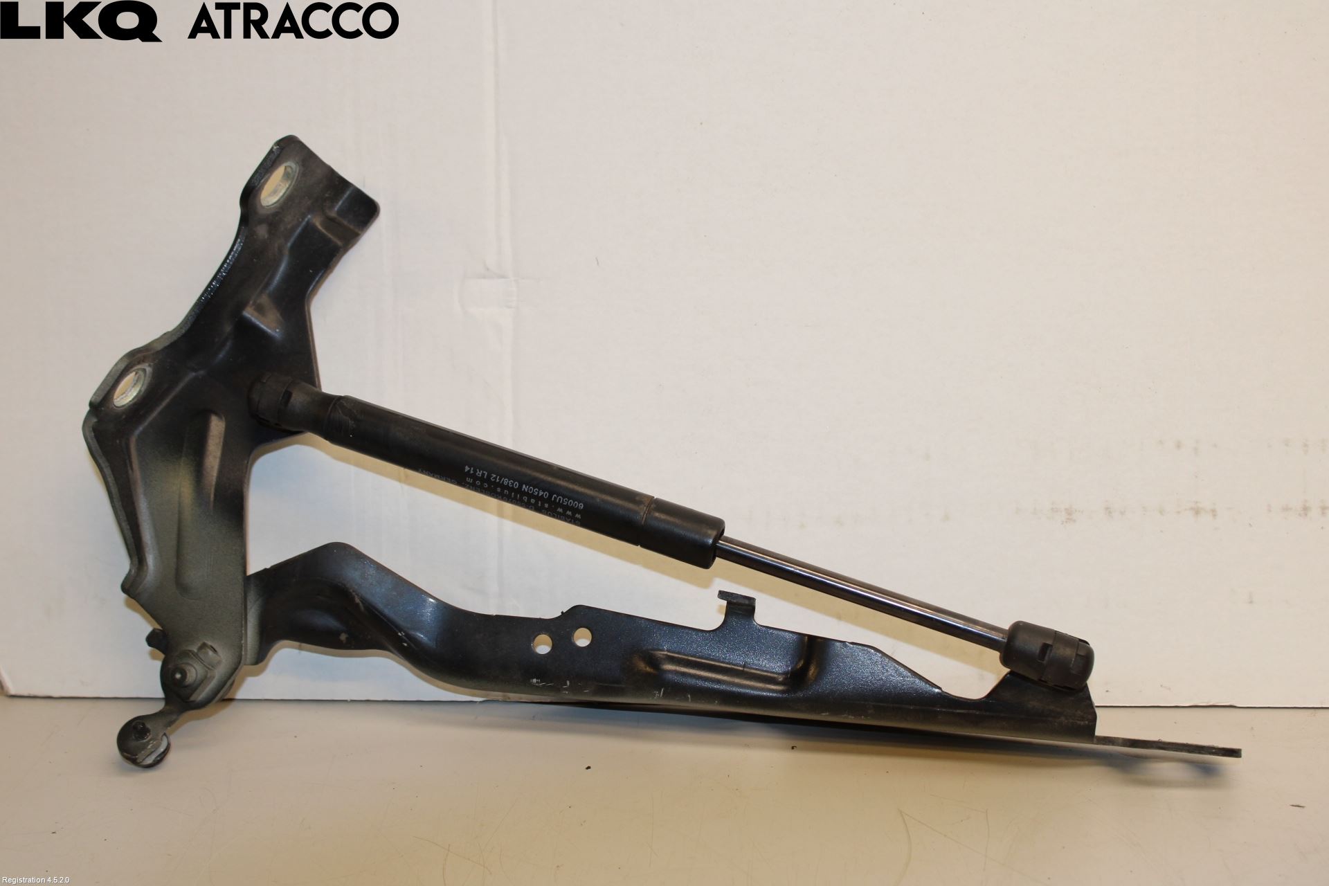 Volvo XC70 08-13 Panser Hengsel - Hengsler