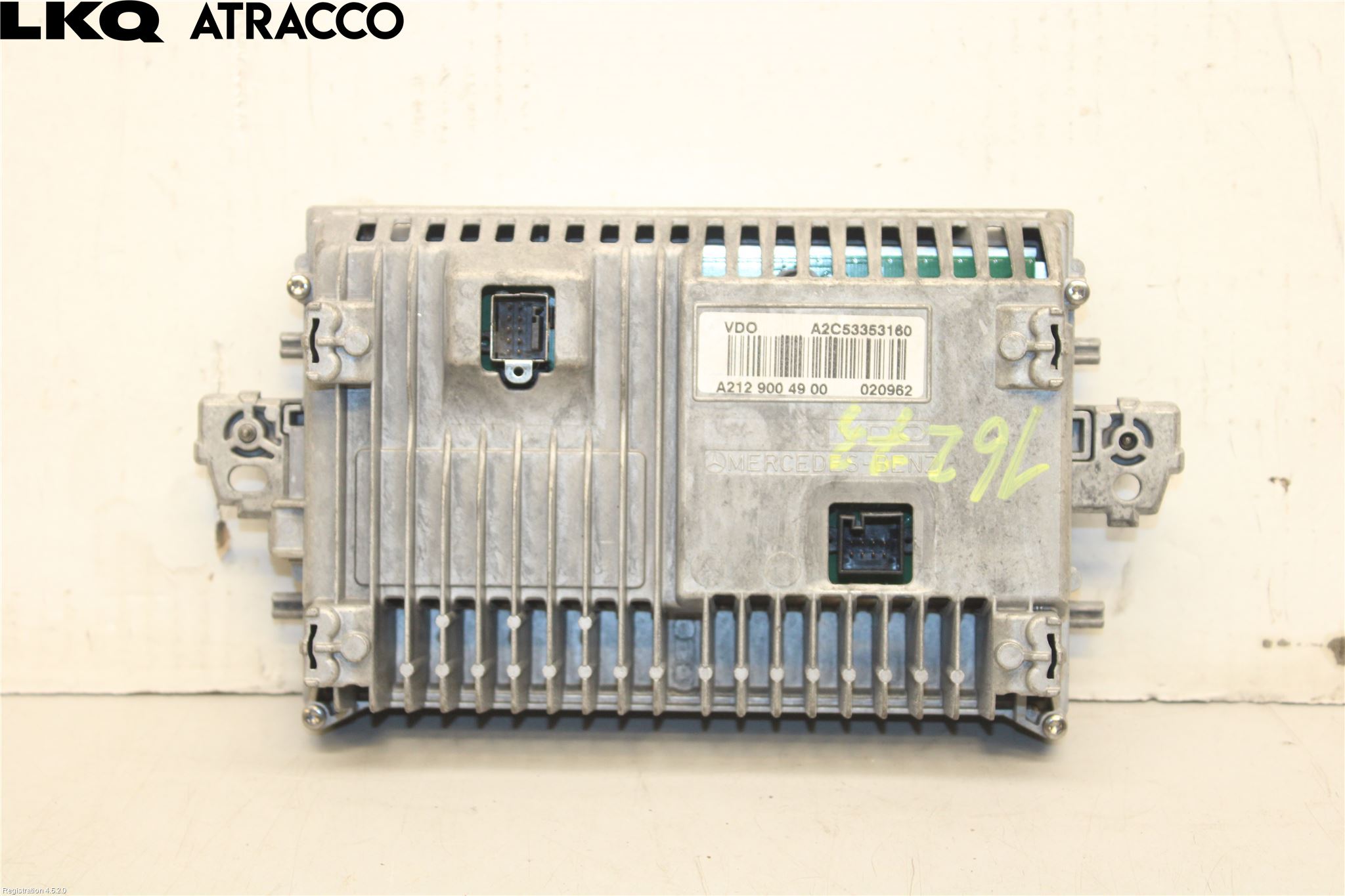 Mercedes-Benz MB E-KLASS (W212) 09-16 Multifunktionsdisplay