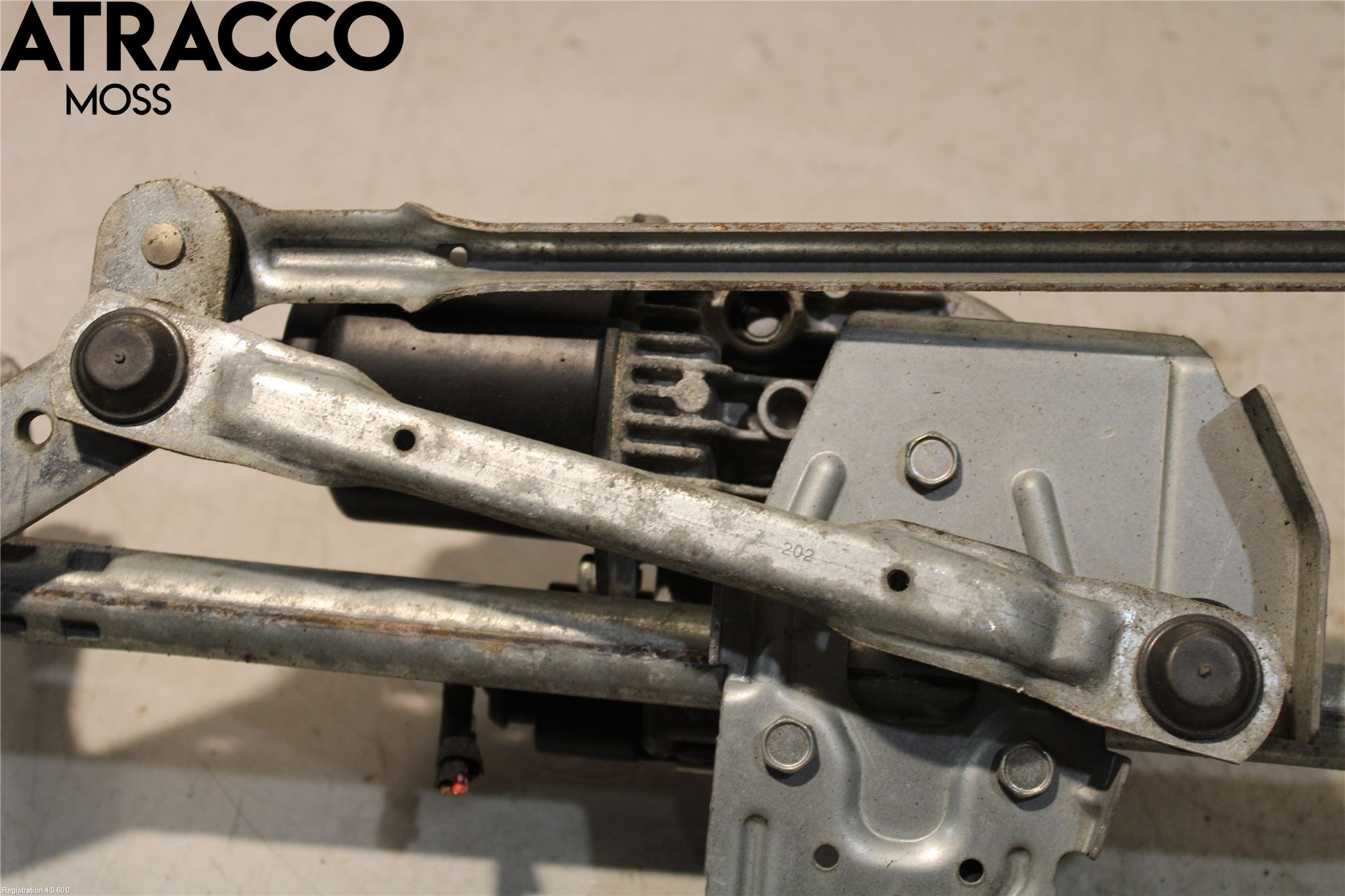 Volkswagen VW PASSAT 05-11 Viskermotor Frontrute