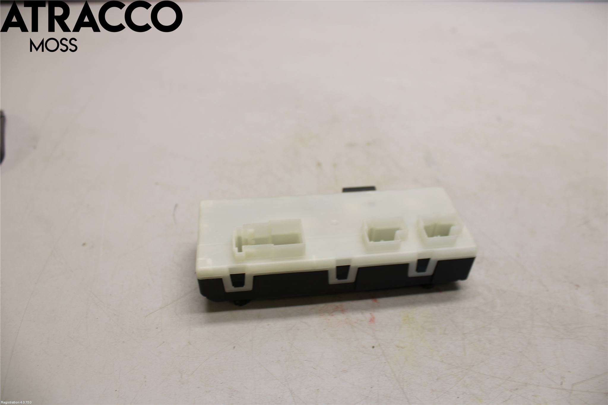 BMW 4 F32/F33/F82/F83 13-20 Styreenhet Bakluke