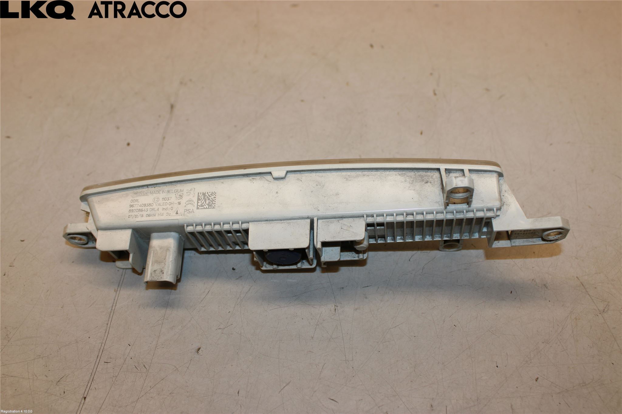 Peugeot PARTNER 08-15 Parklykt Foran Høyre