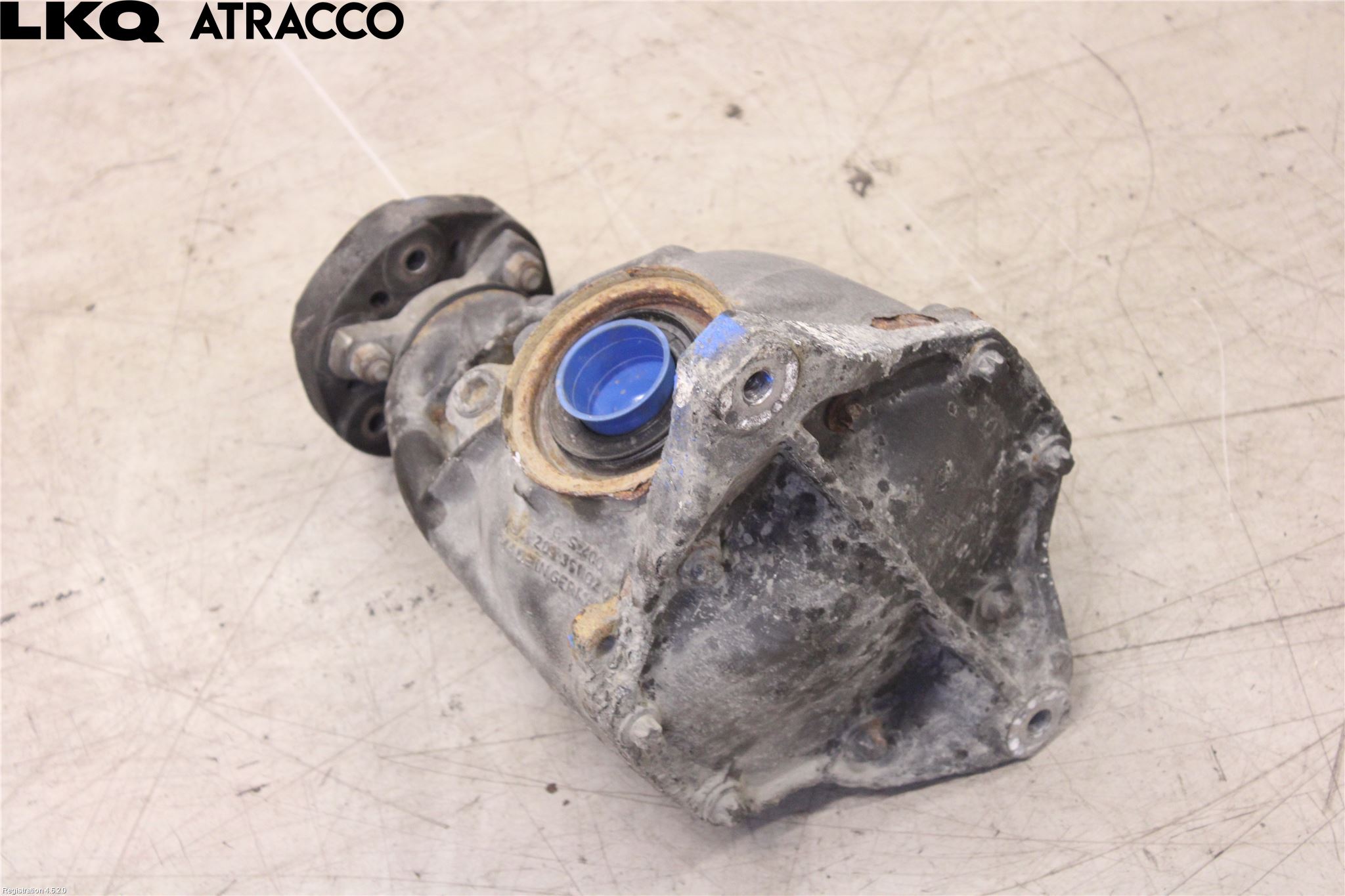 Mercedes-Benz MB E-KLASS (W212) 09-16 Bakaksel Kardang Bak -Diff