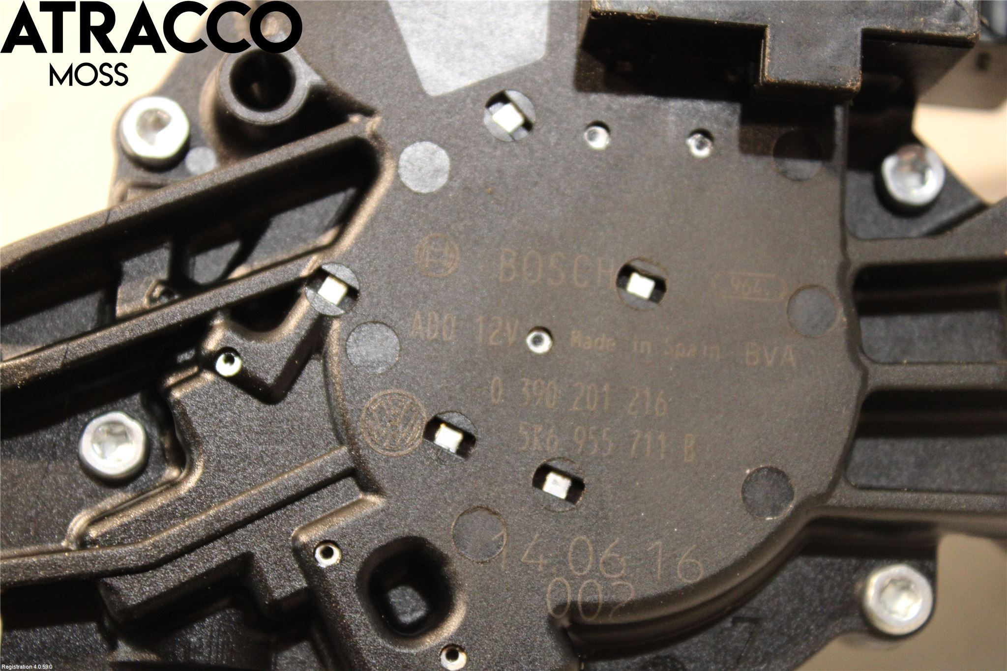 Volkswagen VW TOURAN 10-15 Viskermotor Bakluke