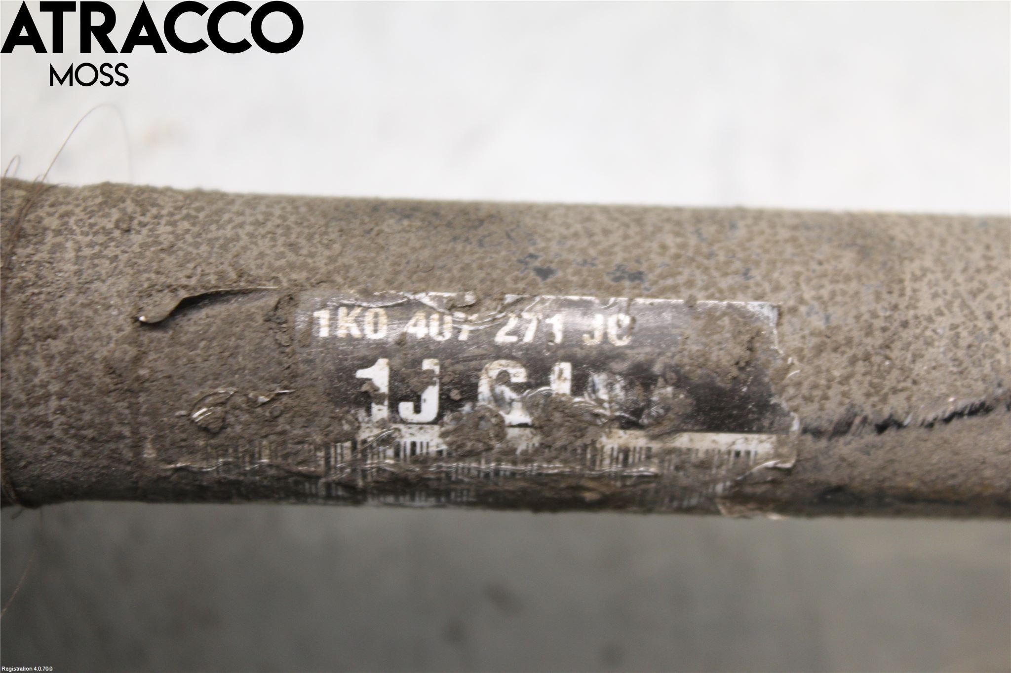 Volkswagen VW GOLF V 04-09 Drivaksel Foran Kompl Venstre