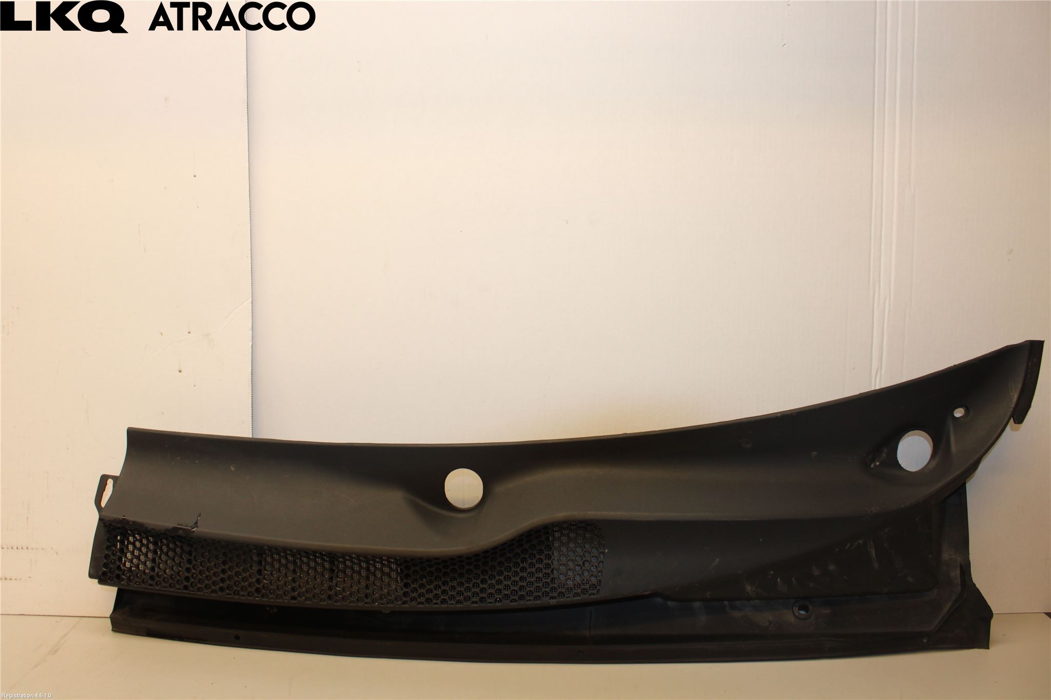 Toyota YARIS P1 03-05 Visker Deksel-Grill-Under Frr