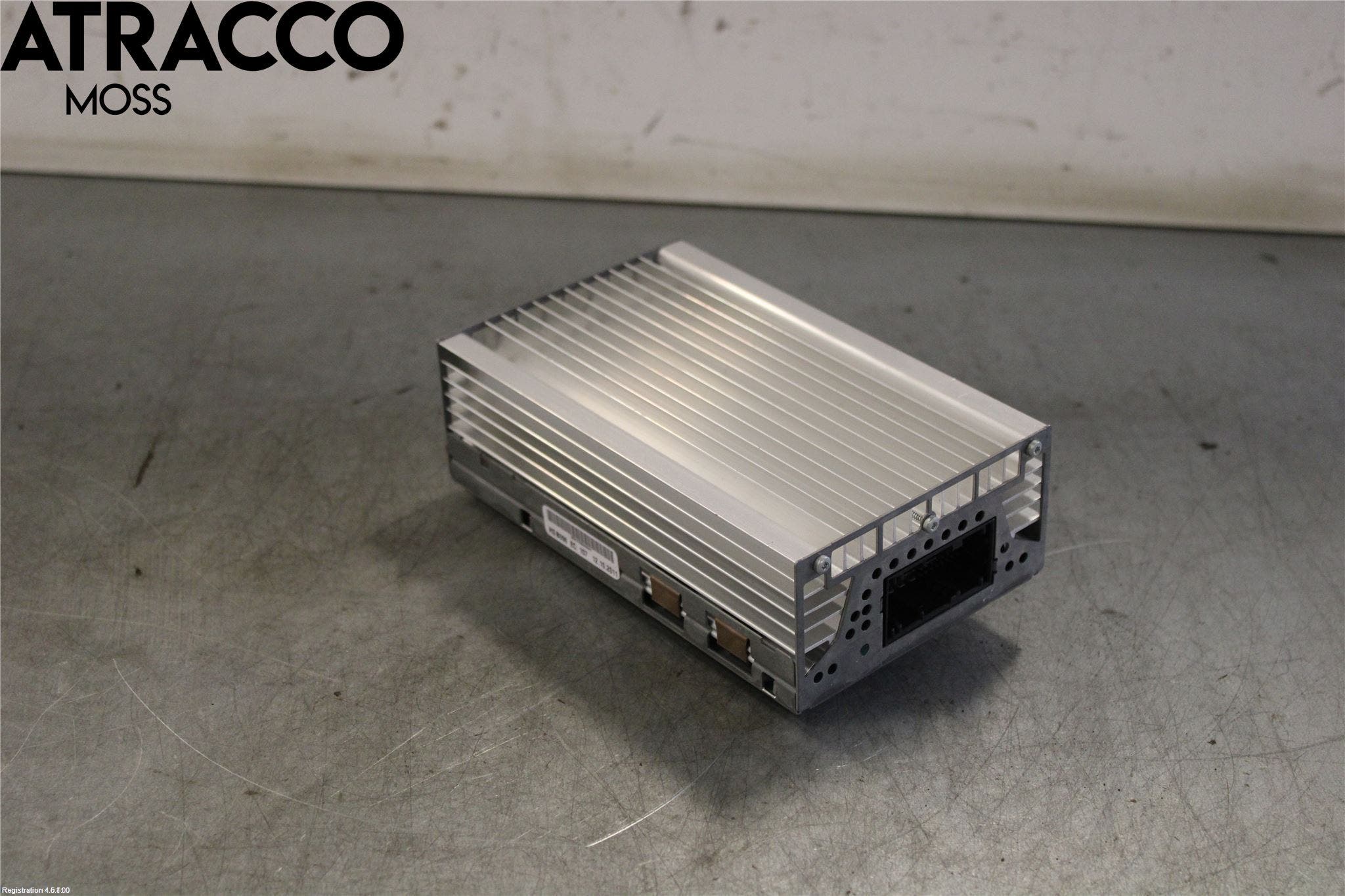 BMW 5 F10/F11/F18 09-17 Stereo Forsterker