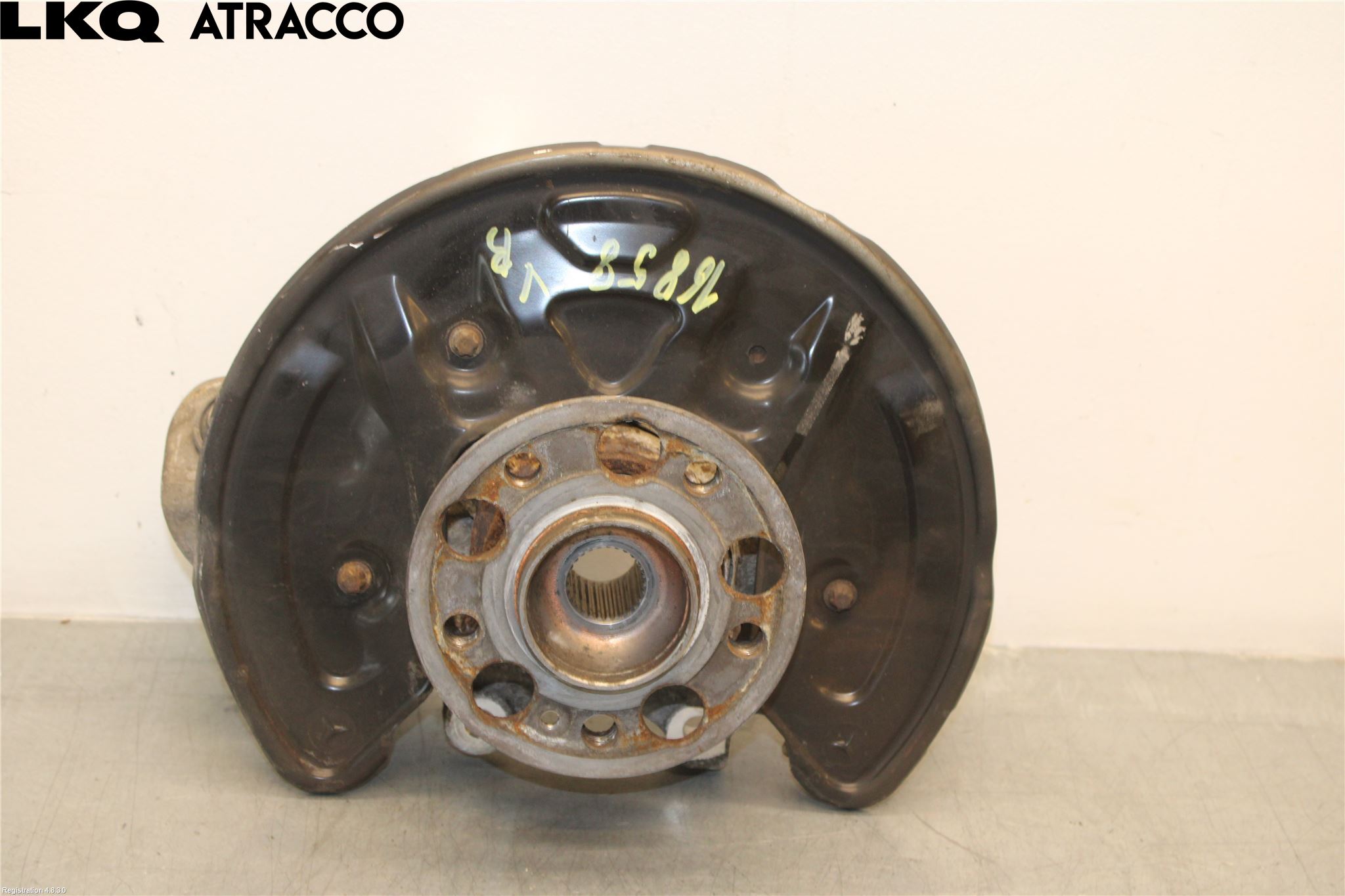 Mercedes-Benz MB C-KLASS (W205) 14-21 Spindel Hb