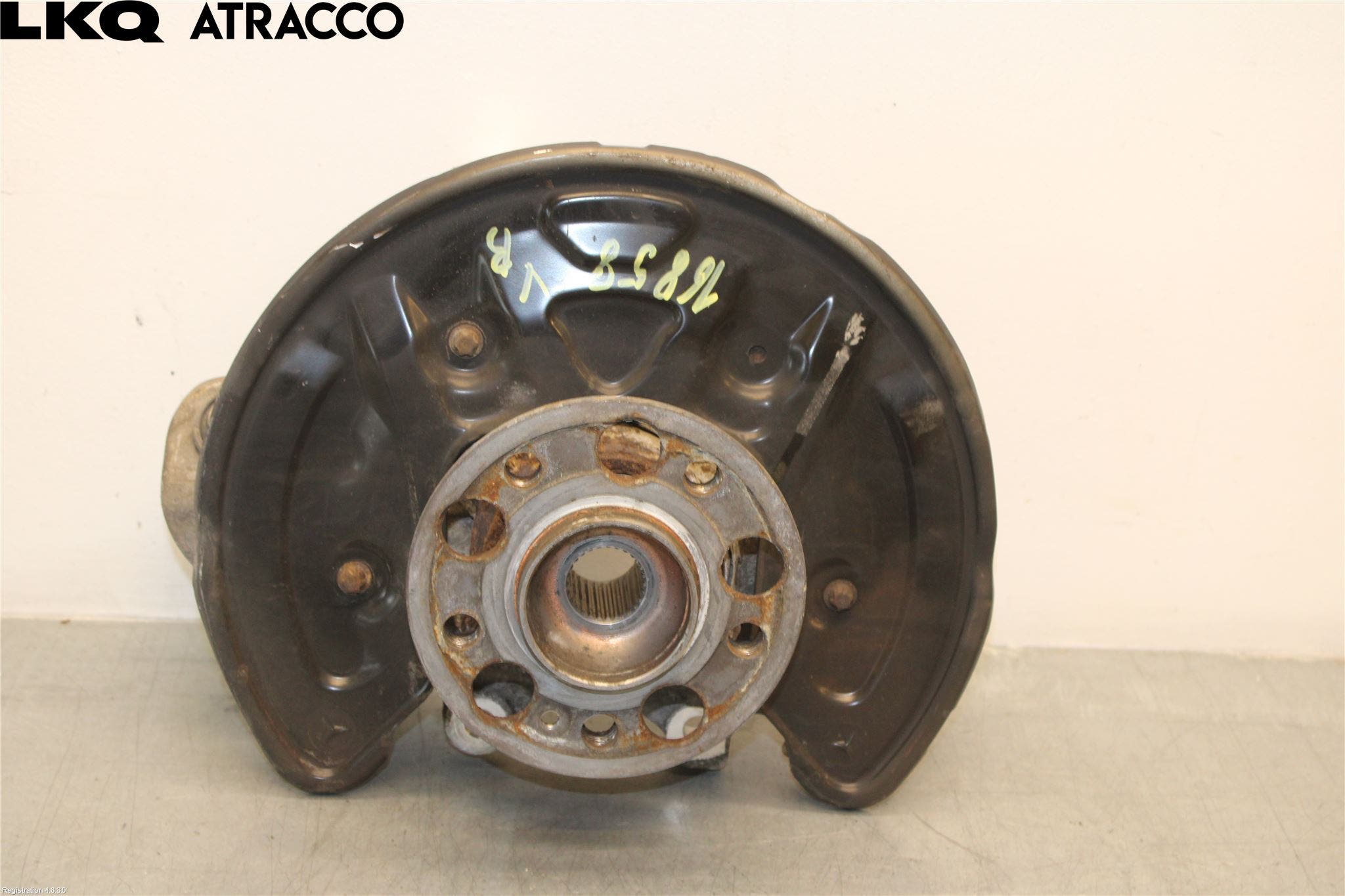 Mercedes-Benz MB C-KLASS (W205) 14-21 Spindel Hb