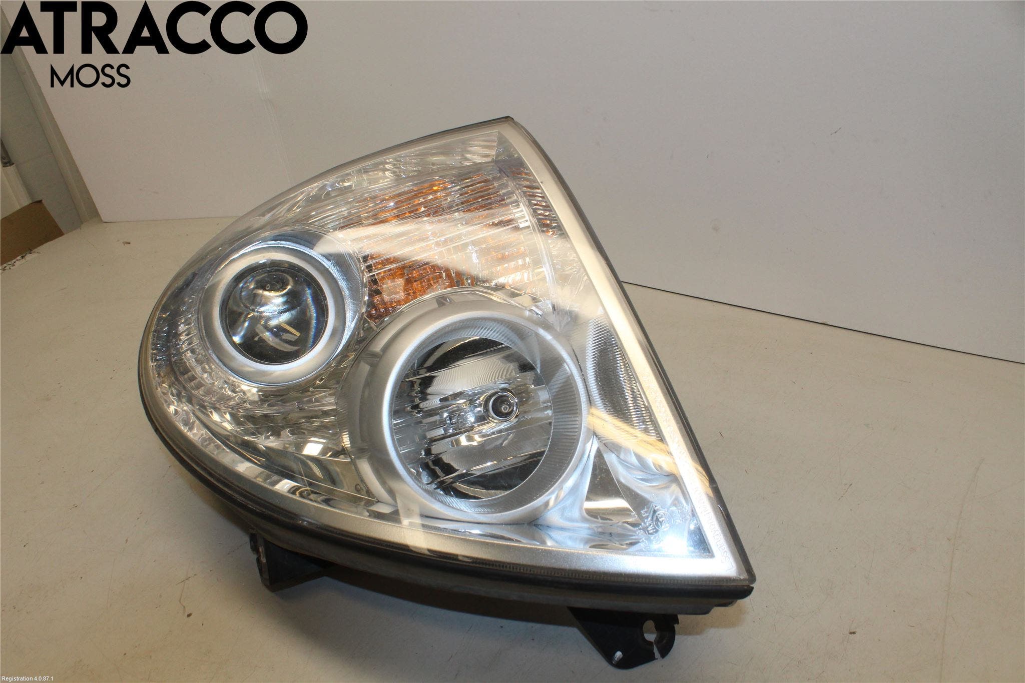 SsangYong SSANG YONG REXTON Frontlykt Venstre