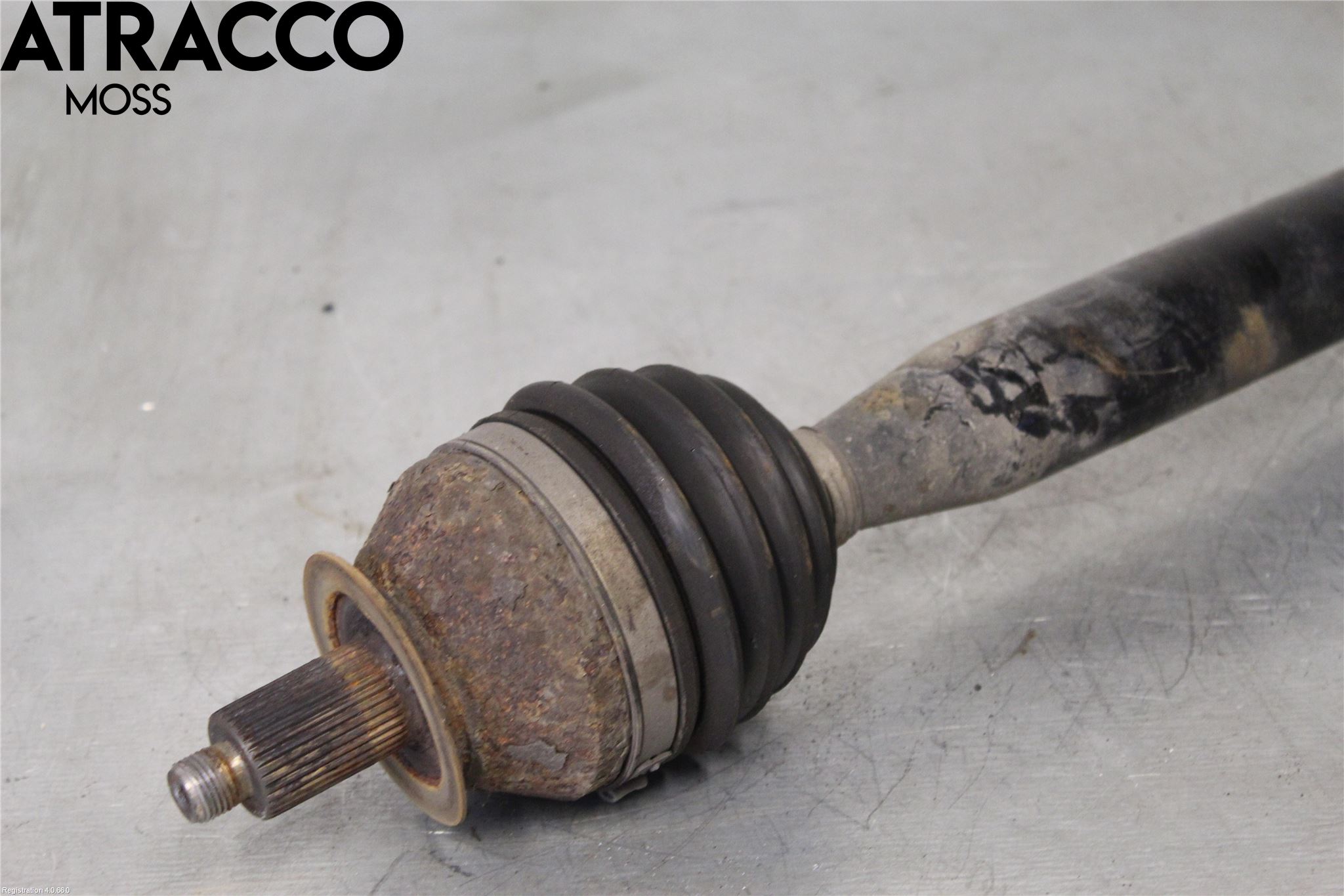 Audi A1/S1 11-18 Drivaksel Foran Kompl Høyre