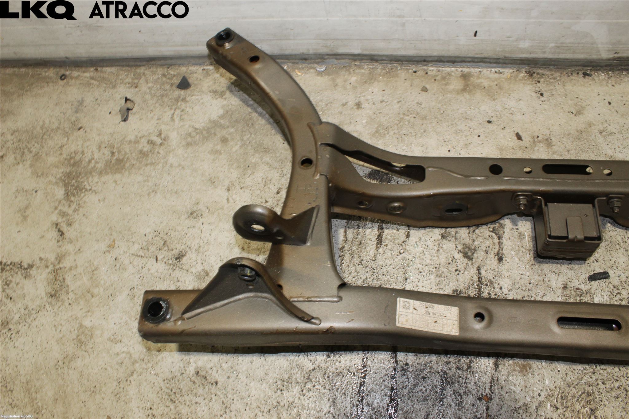 Hyundai KONA/ELECTRIC OS 18-23 Bakaksel Feste Travers-Ramme