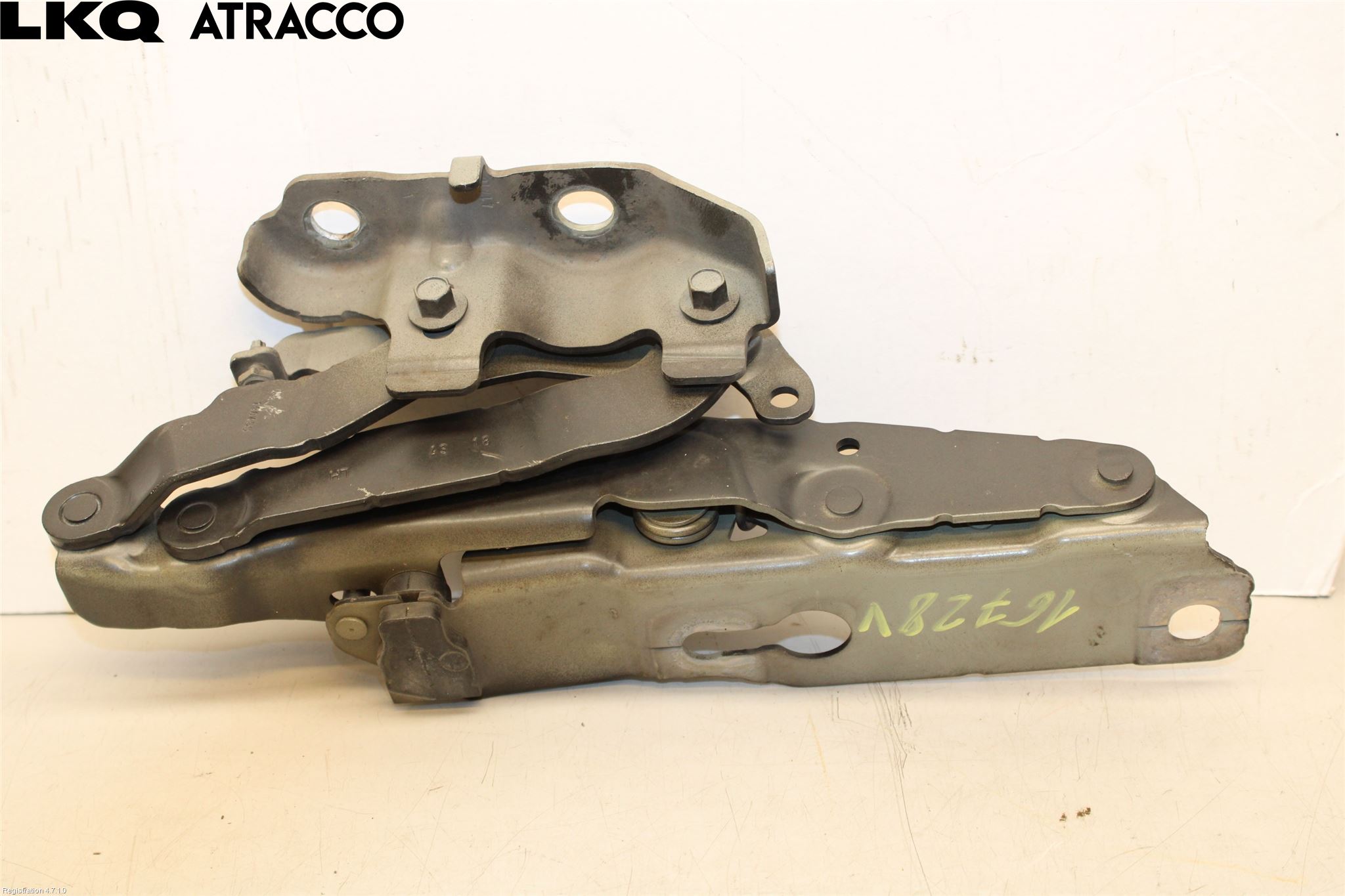 Volvo V60 19- Panser Hengsel - Hengsler