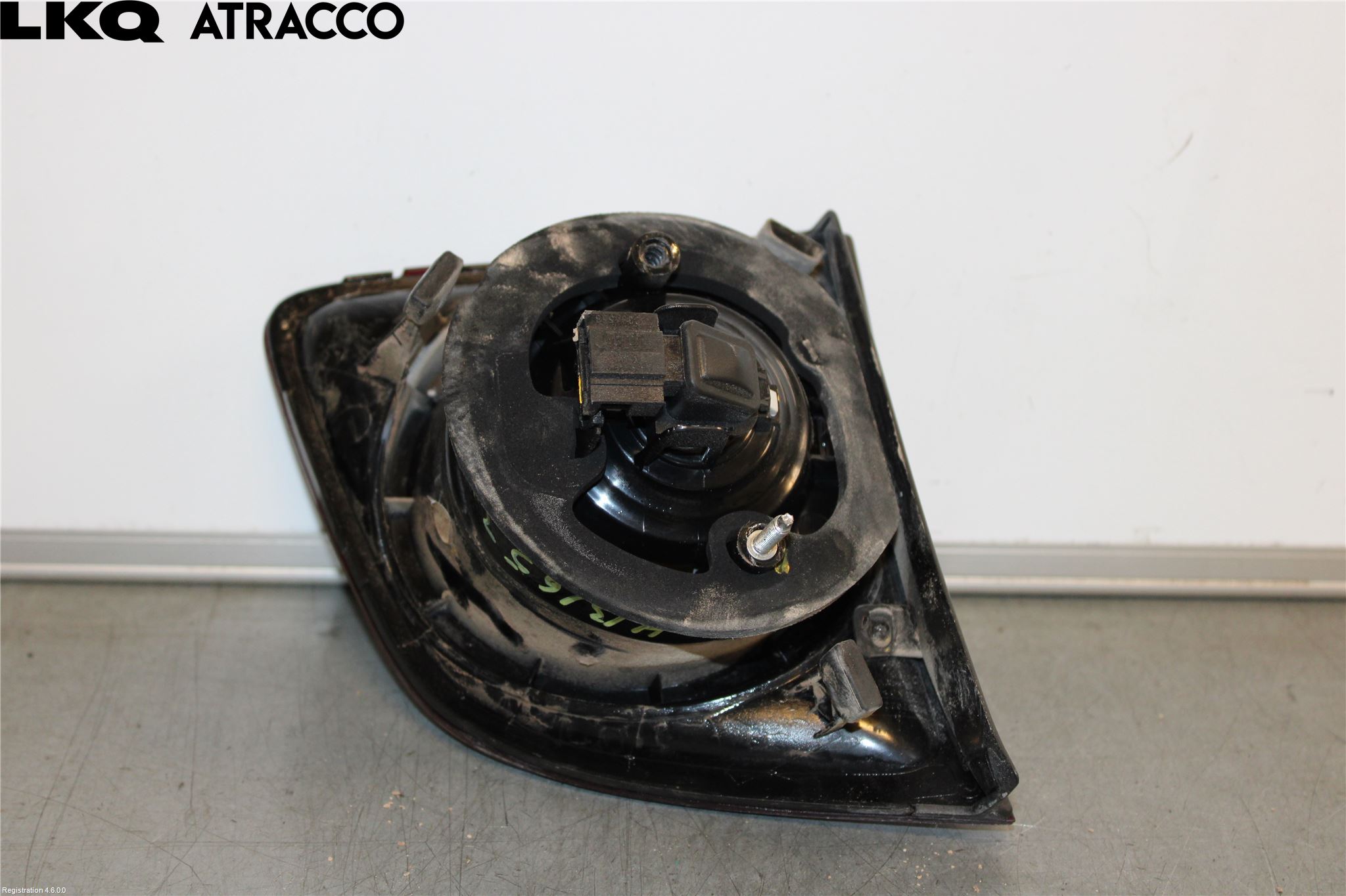 Volkswagen VW GOLF PLUS/CROSS GOLF 04-14 Baklykt Høyre  På Luke(Indre)