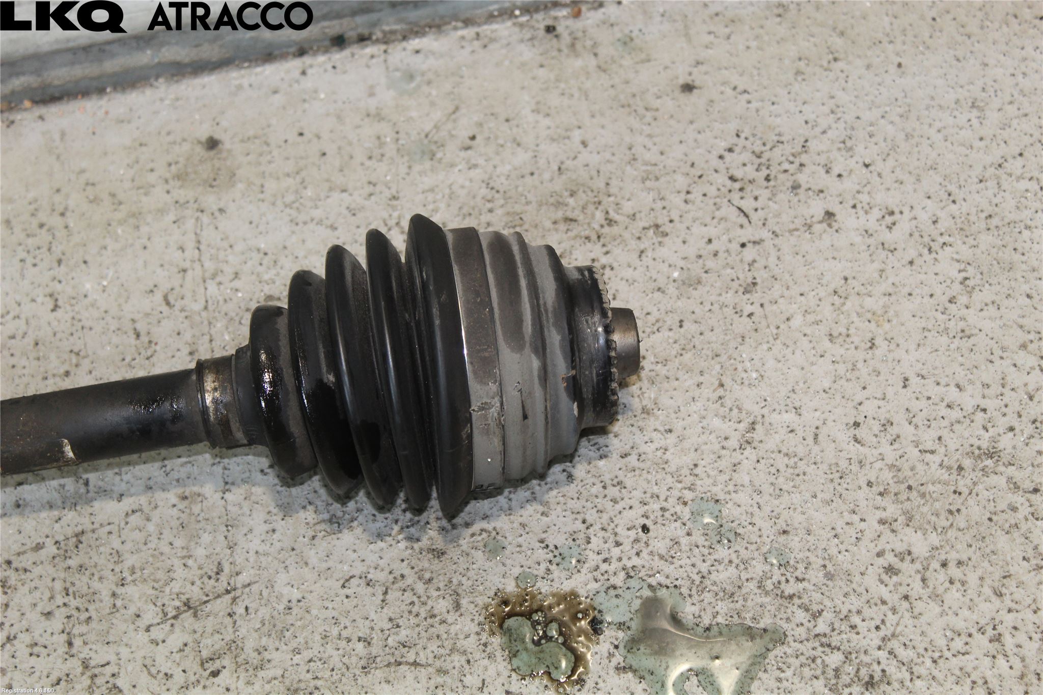BMW 3 F30/F31/F80 12-19 Drivaksel Foran Kompl Venstre