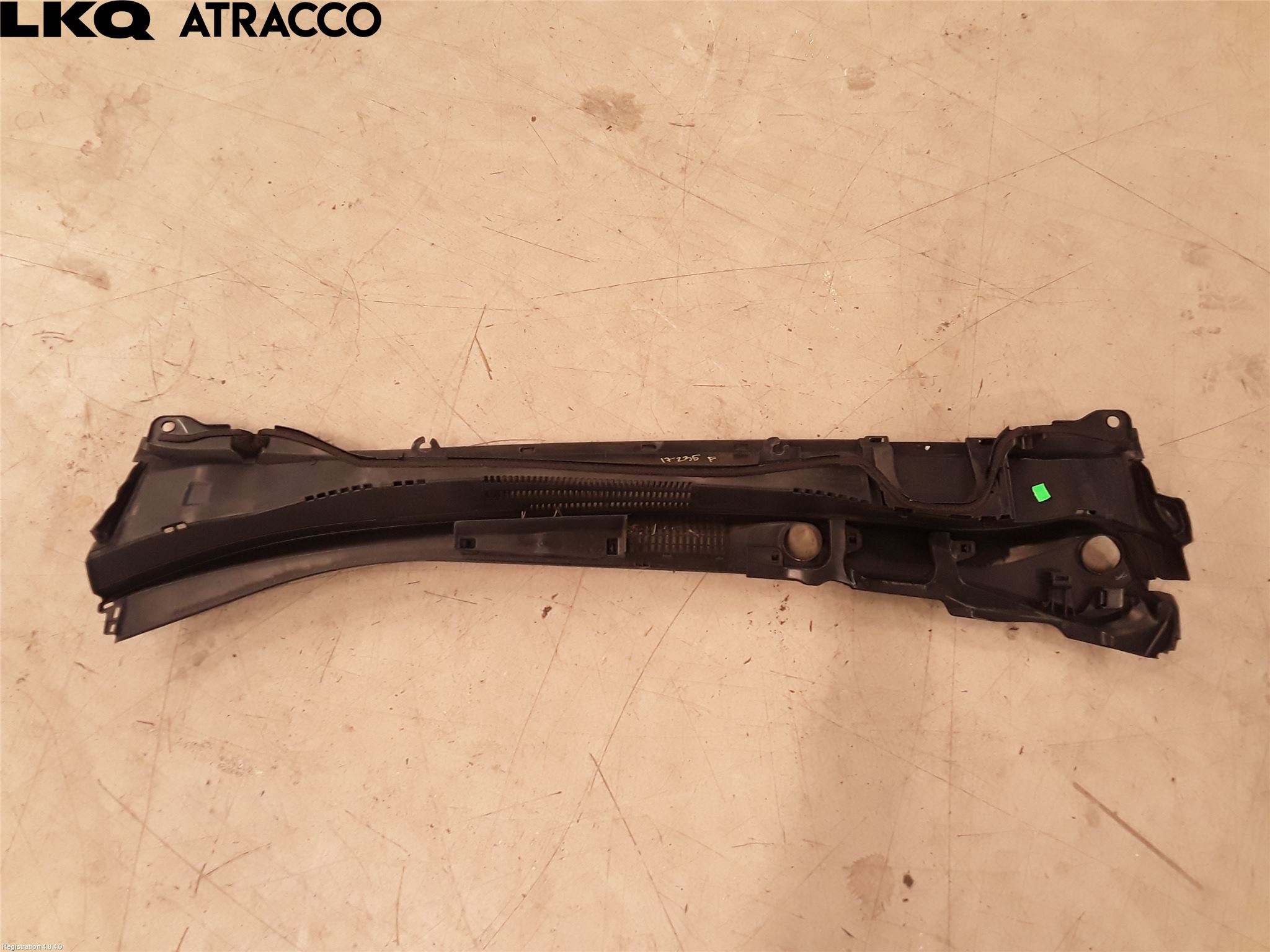 Toyota COROLLA 19- Visker Deksel-Grill-Under Frr