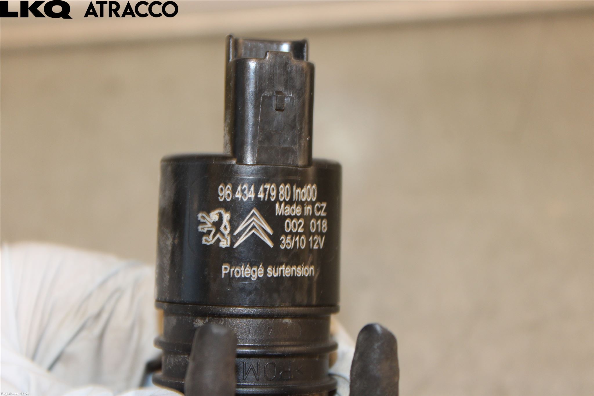 Peugeot 5008 10-16 Spylerpumpe Frontrute