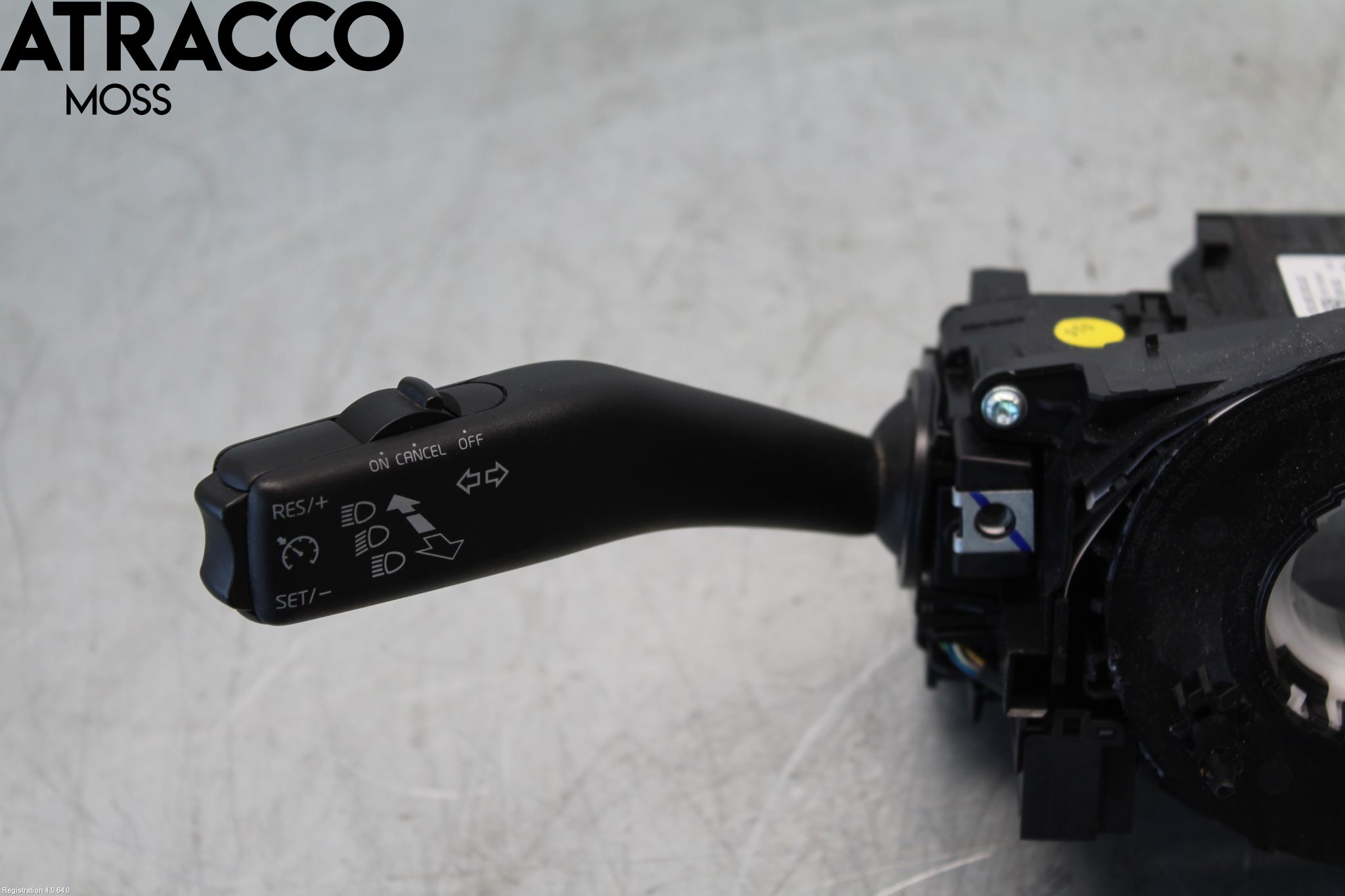 Volkswagen VW UP! / E-UP! Bryter Ratt Kombi H Og V