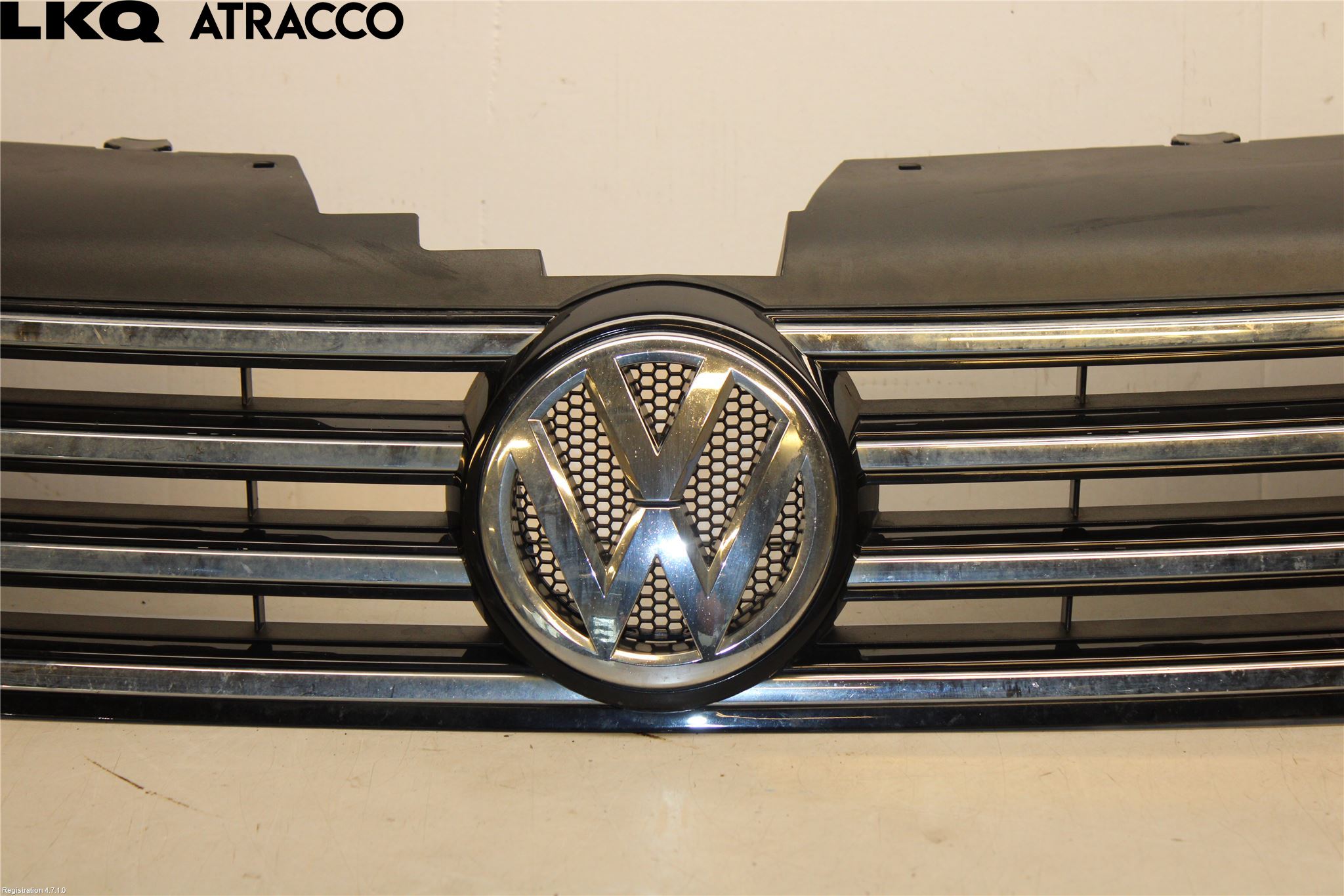Volkswagen VW PASSAT 11-14 Grill Komplett