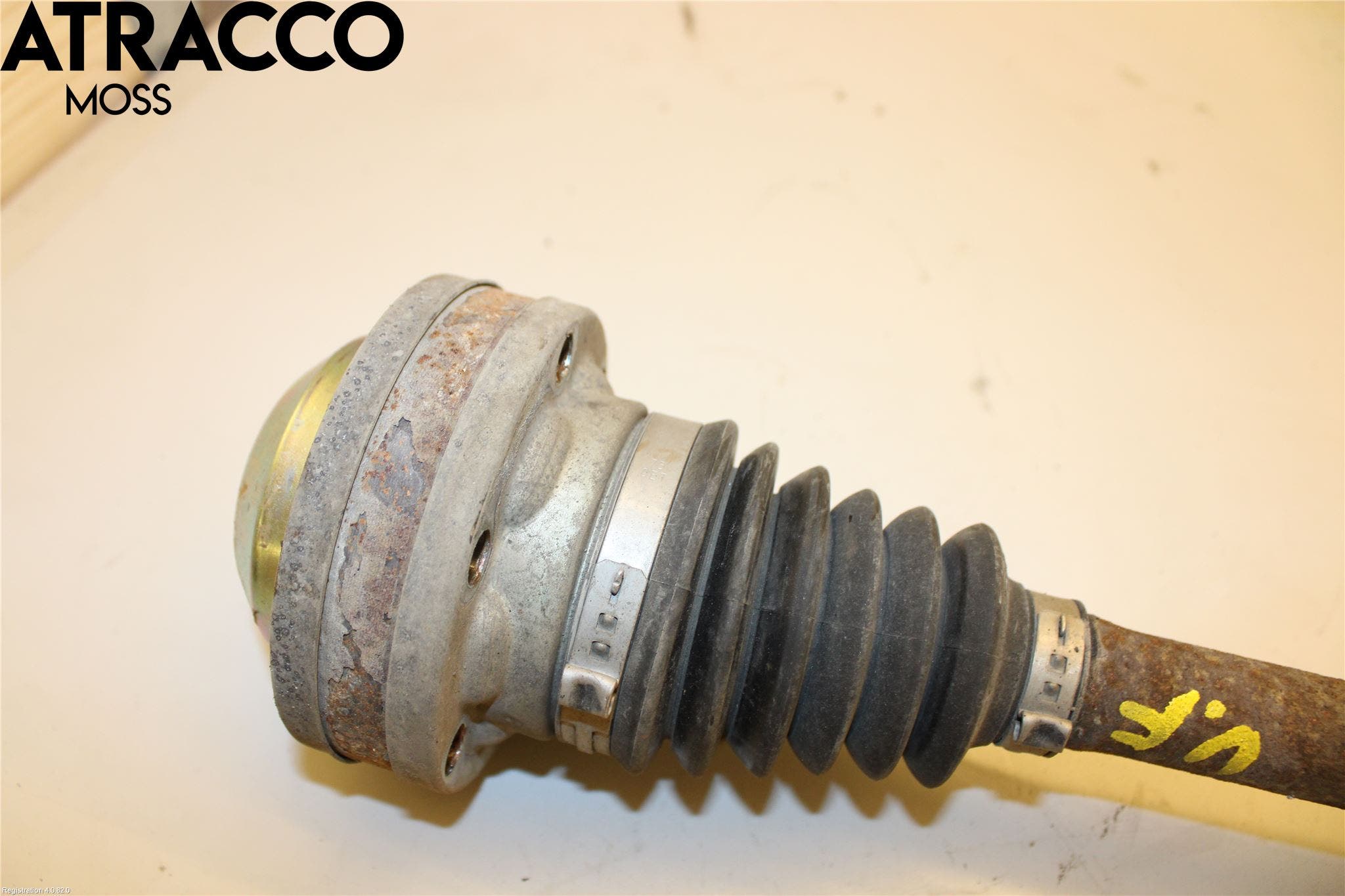 Volkswagen VW TIGUAN 07-16 Drivaksel Foran Kompl Venstre