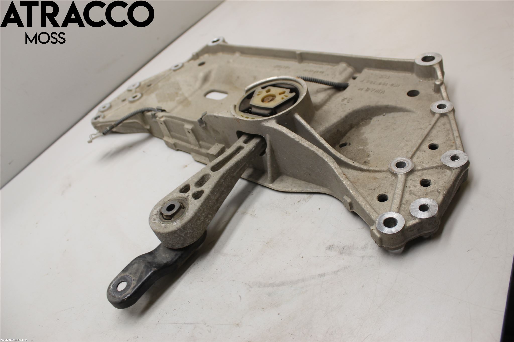 Volkswagen VW GOLF VI 09-13 Forstillingsbjelke(Tvergående)