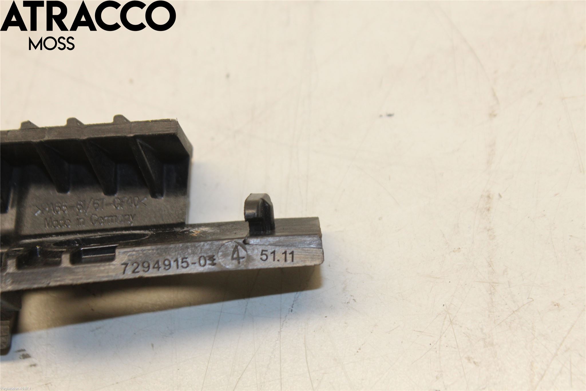 BMW 3 GT F34 13-19 Frontlykt Holder-Feste