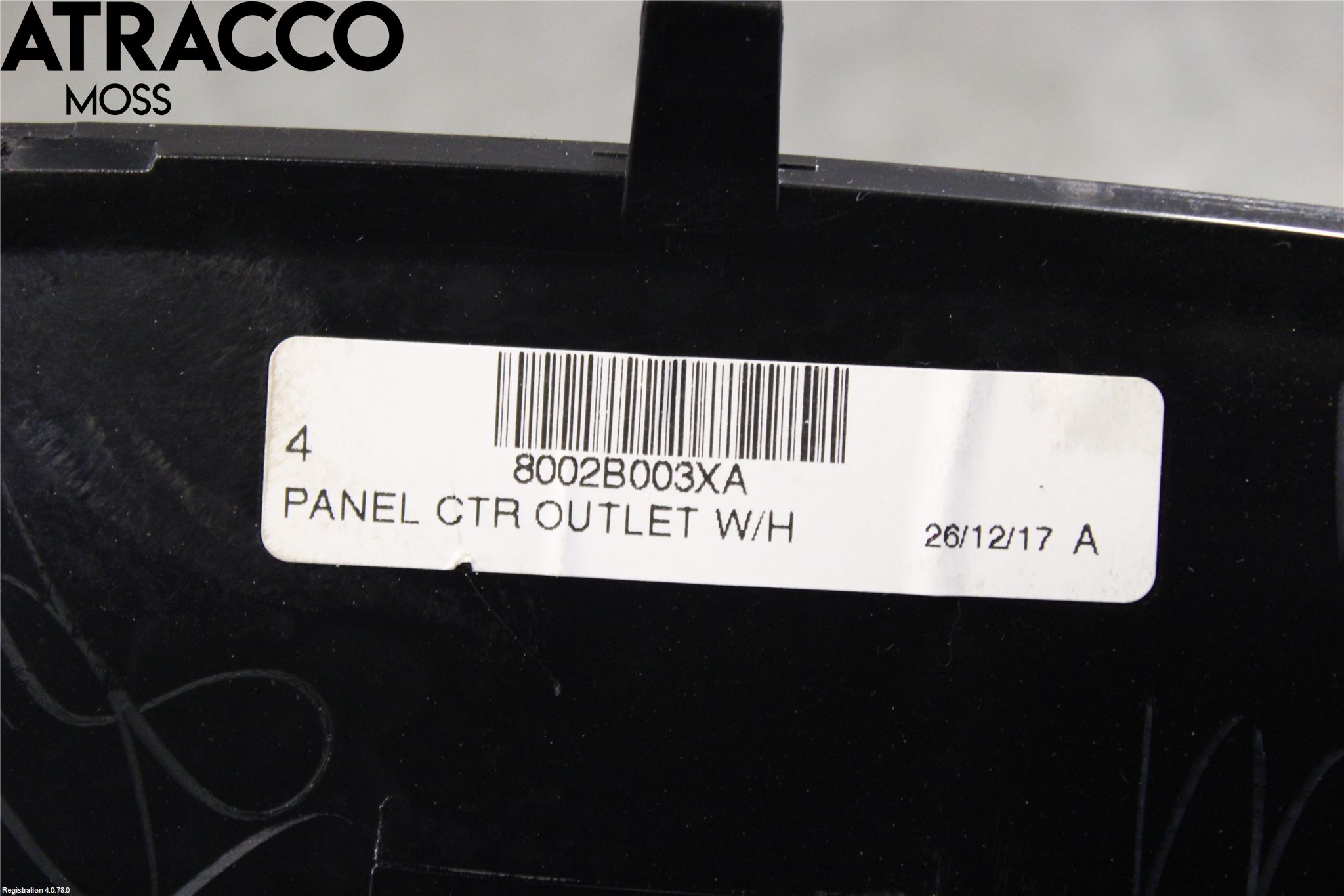 Mitsubishi SPACE STAR 13- Dashbord Kanal - Dyse