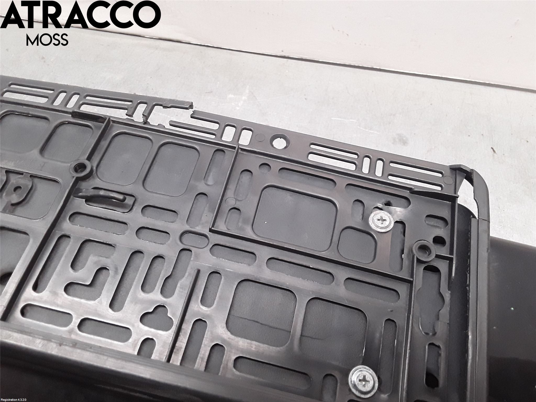 Tesla MODEL S 13- Grilldel Midt