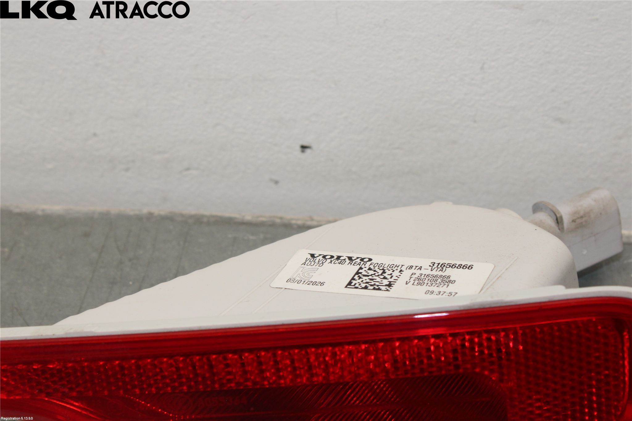 Volvo EX40 25- Refleks Bak