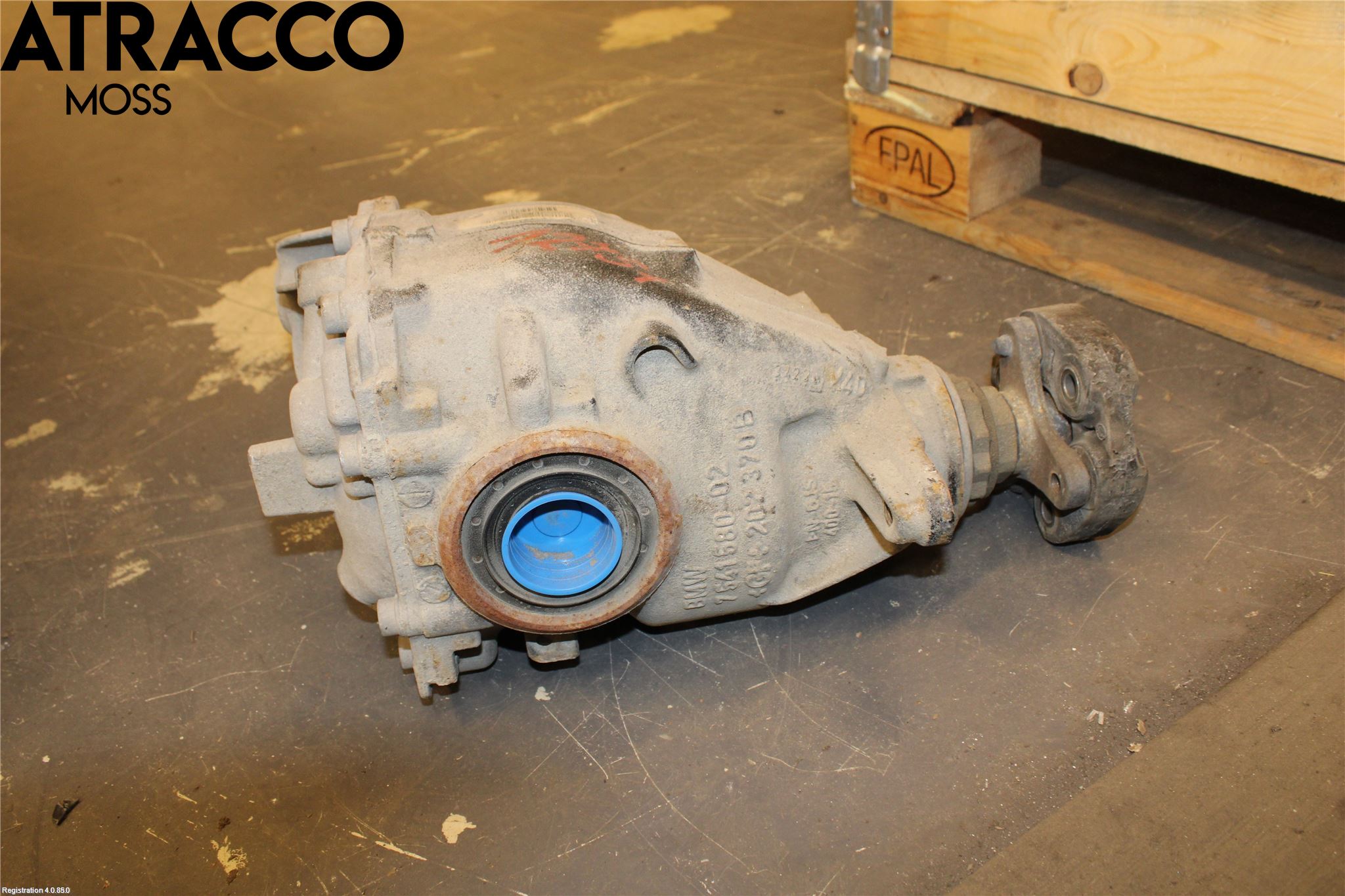 BMW 3 F30/F31/F80 12-19 Bakaksel Kardang Bak -Diff