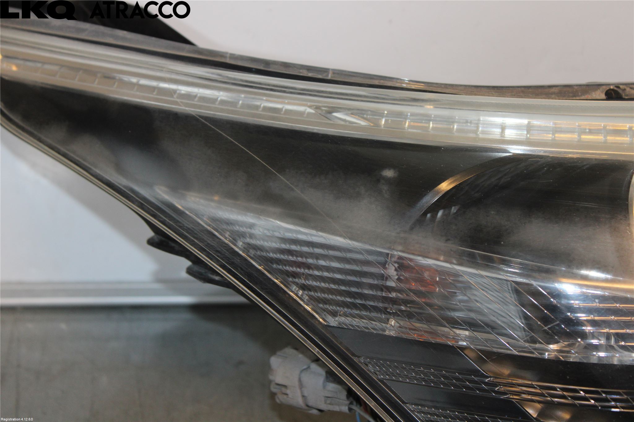 Toyota AVENSIS 09-15 Frontlykt Høyre