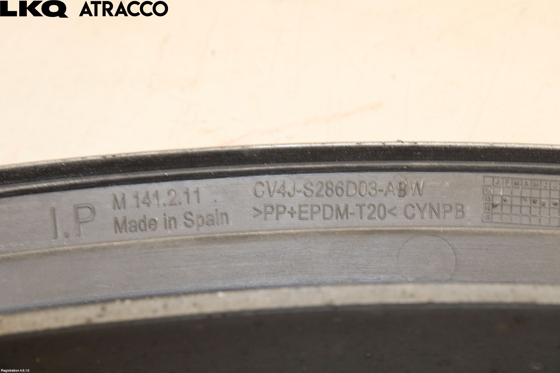 Ford KUGA 13-16 Skjerm Bredder