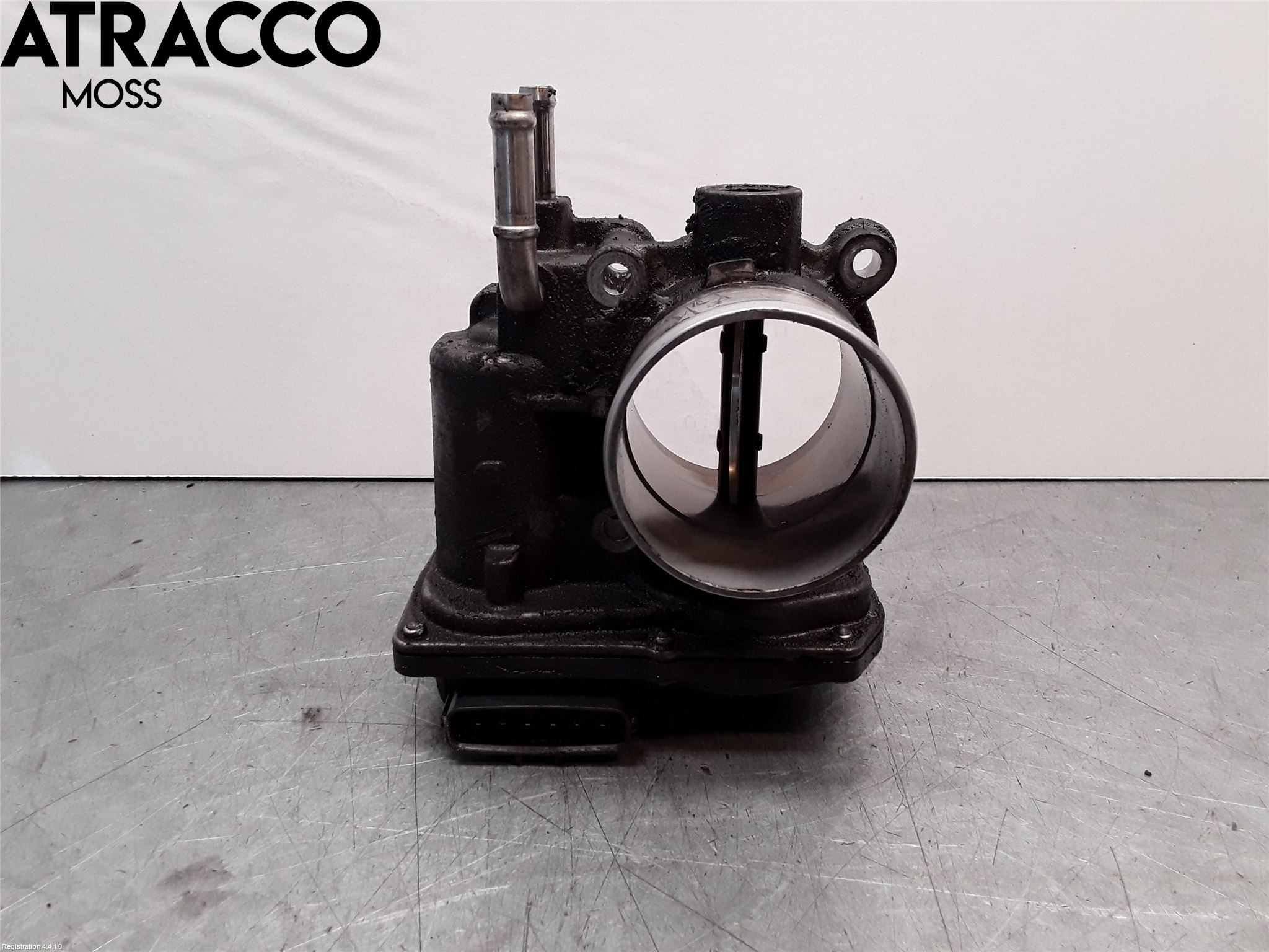 Toyota AVENSIS 09-15 Inns Spjeldhus