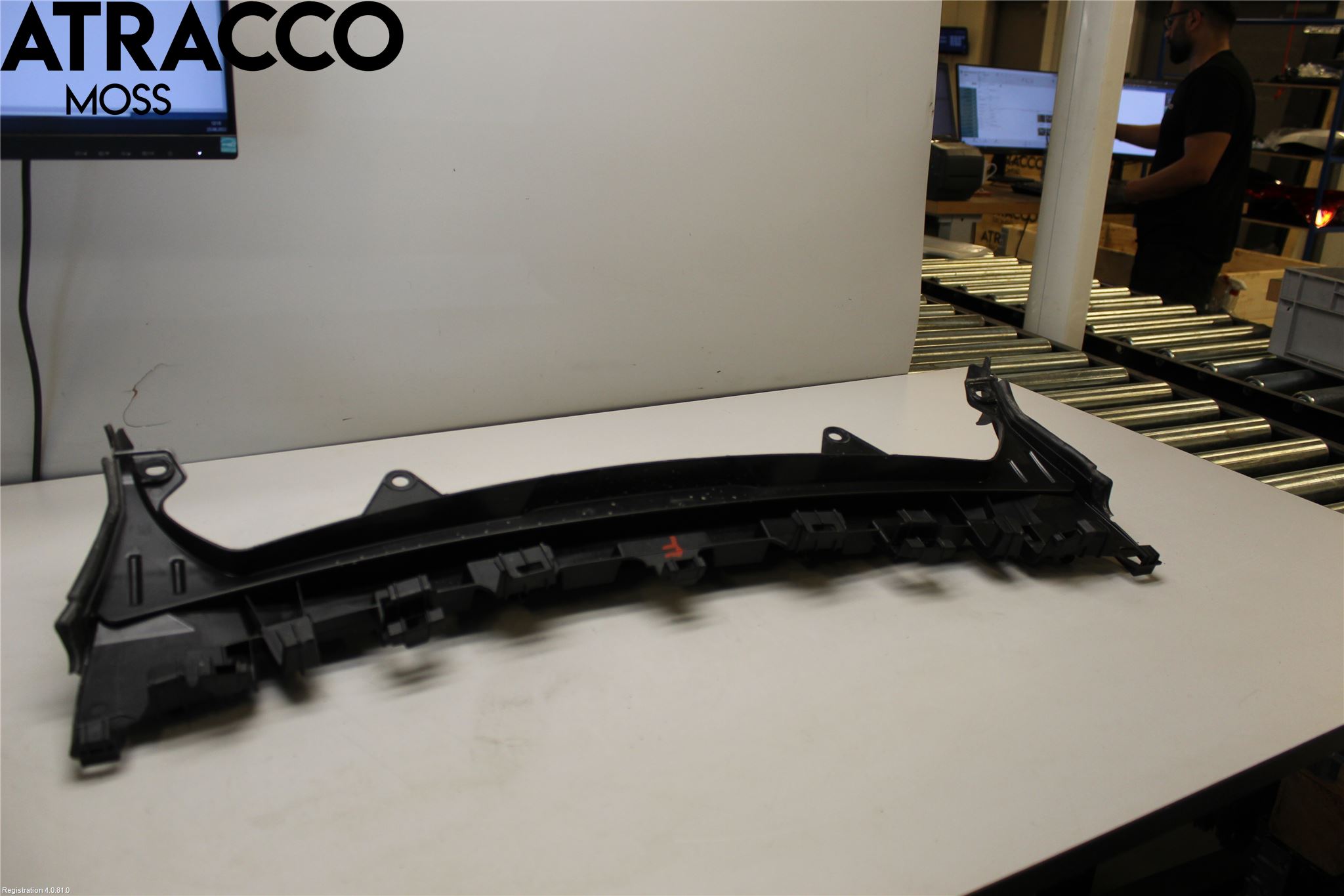 Mercedes-Benz MB EQC (N293) 20- Radiator Feste - Ramme - Bjelk