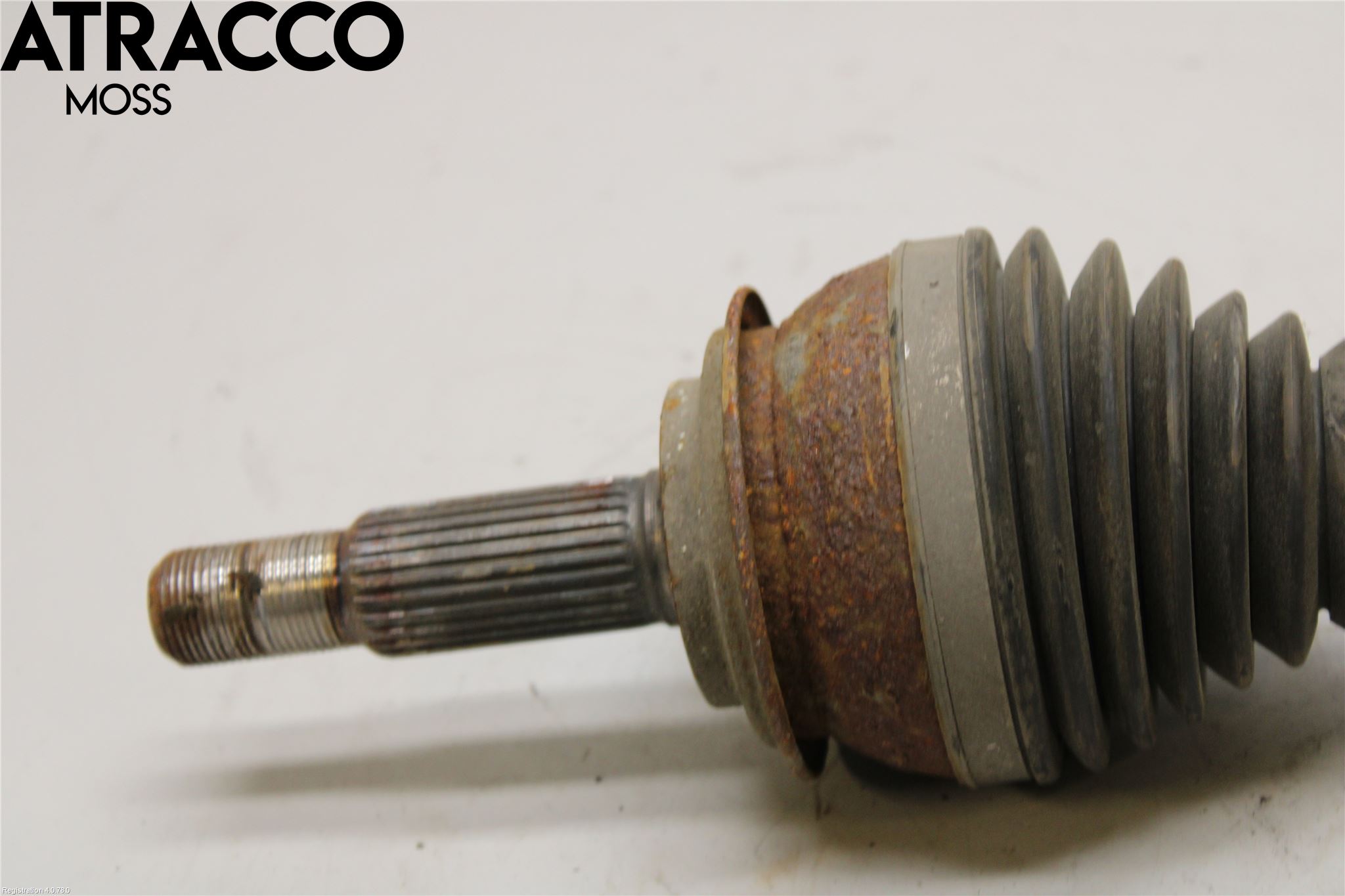 Toyota PRIUS+ ZVW40 12-20 Drivaksel Foran Kompl Venstre