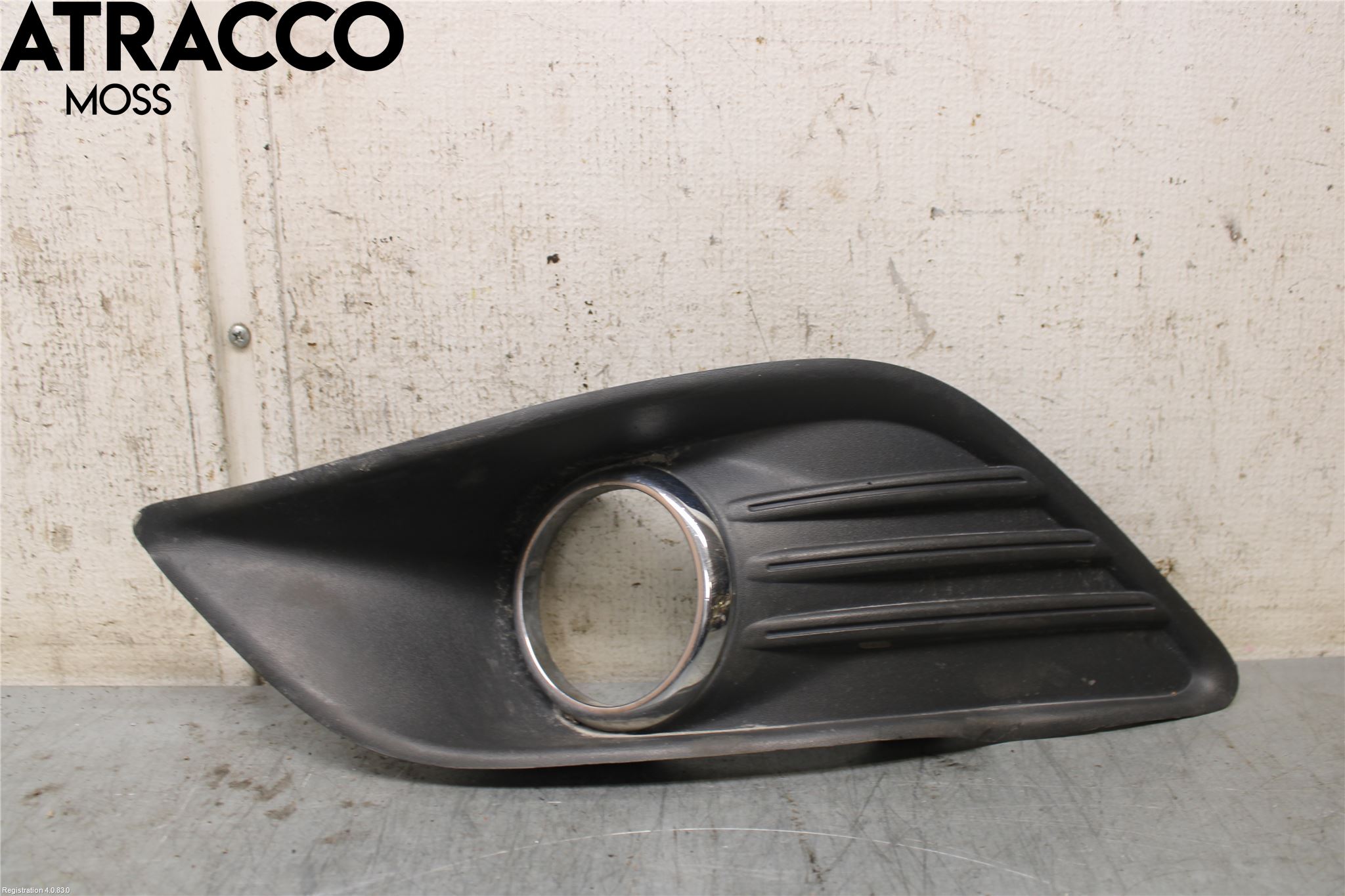 Ford FOCUS 08-11 Grilldel Venstre