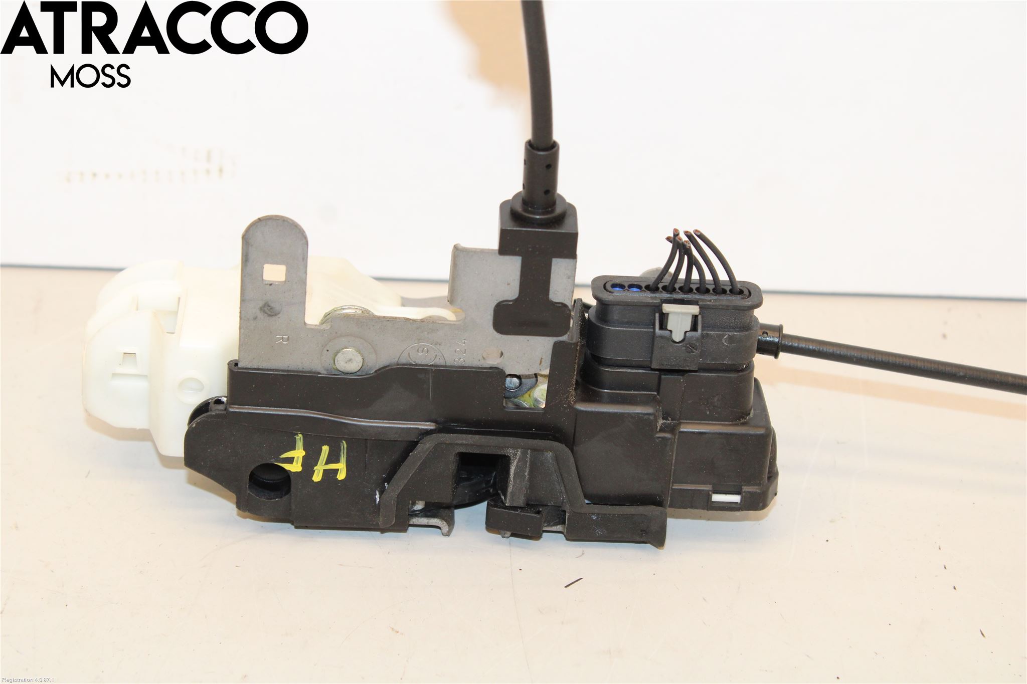 Volvo V40 12-19 Dørlås - Låsekasse