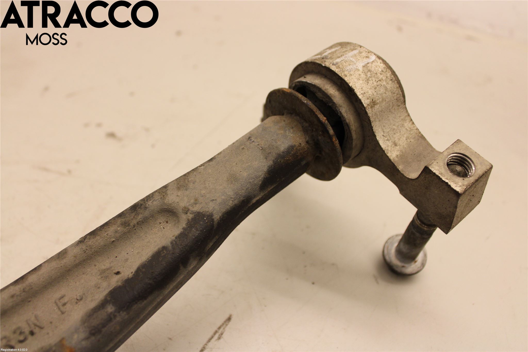 Citroen C5 08-17 Bærearm Foran Høyre Nedre