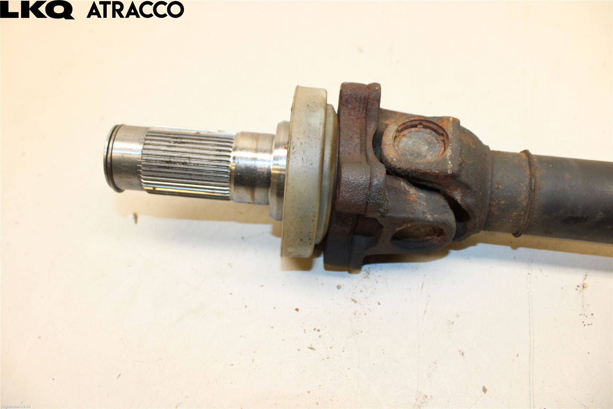 BMW 3 E90/91 SED/TOU 05-12 Mellomaksel Fremre